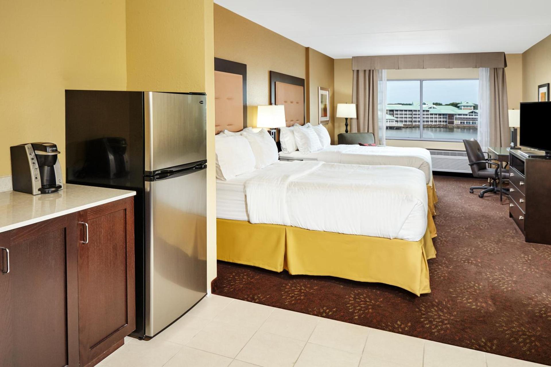 Holiday Inn Express & Suites Sandusky by IHG photo 5