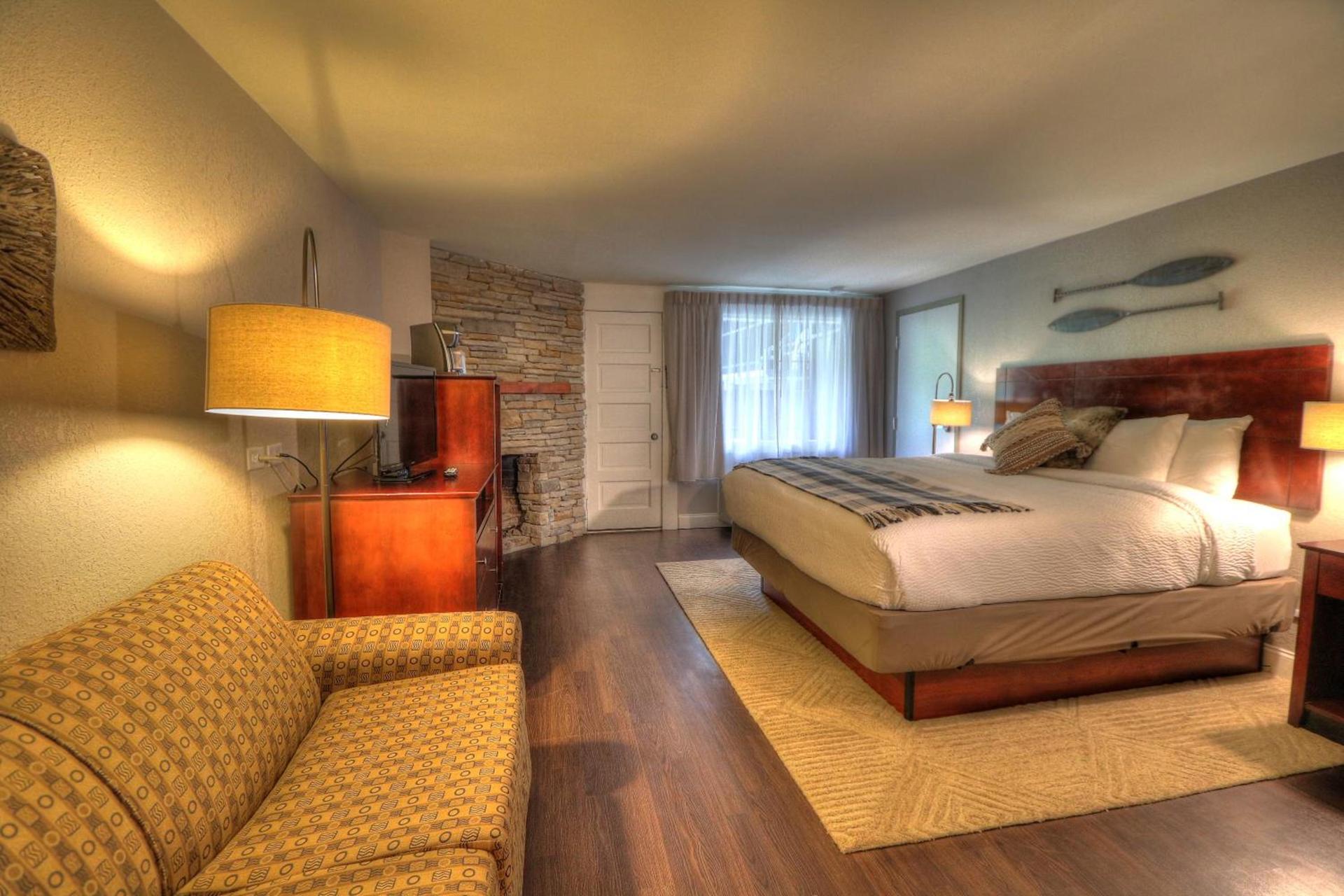 River Edge Inn photo 57