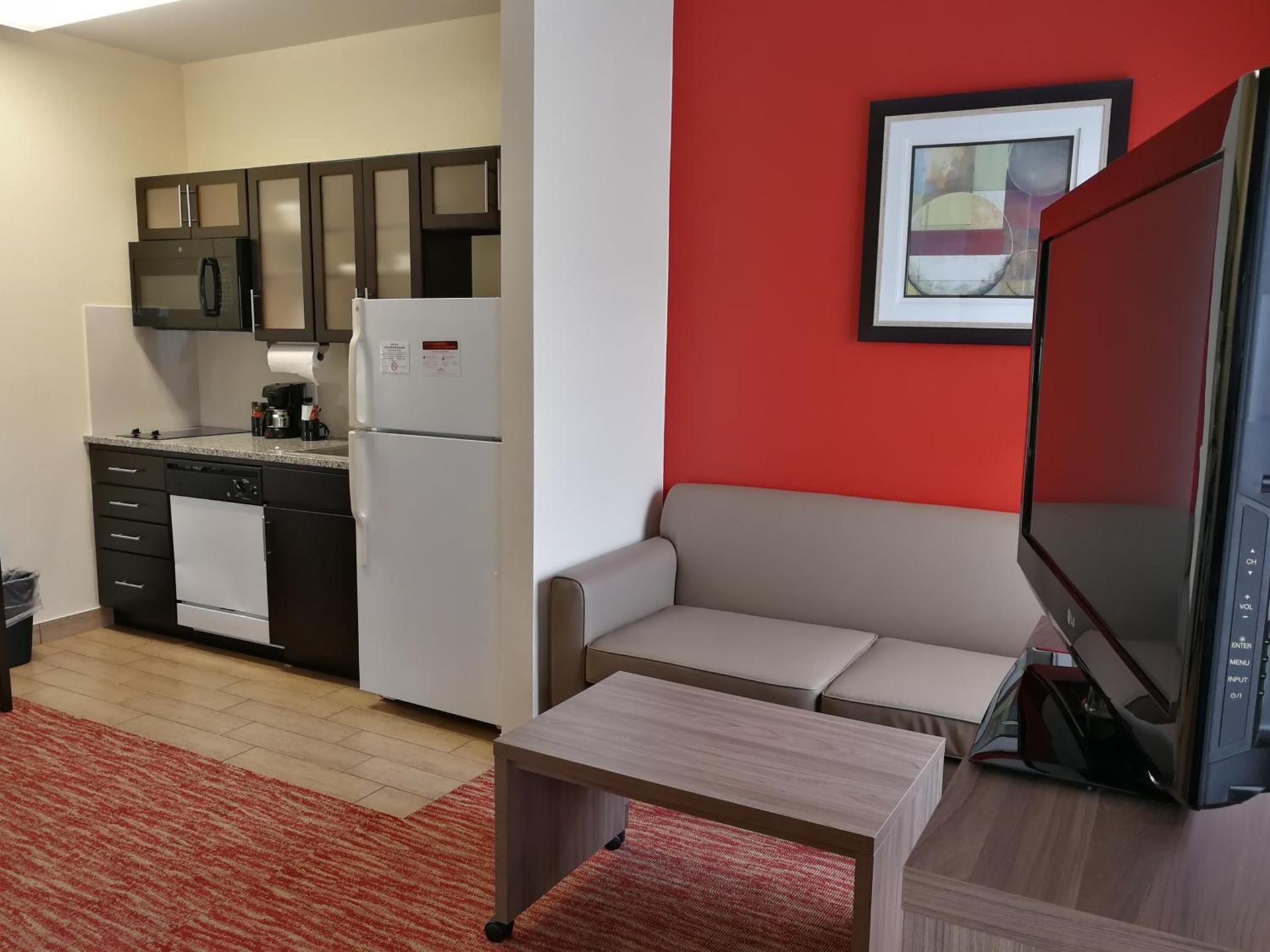 Hawthorn Suites Irving DFW South photo 10