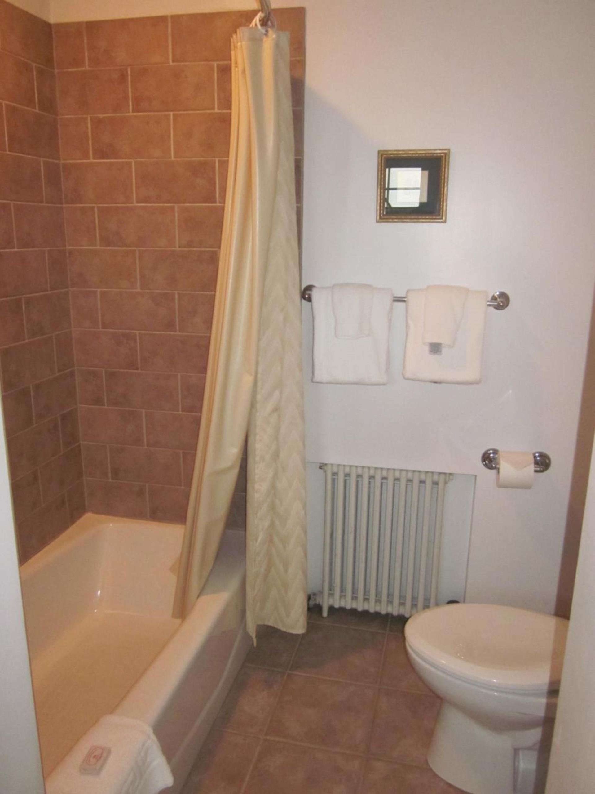 Stanton House Inn photo 57