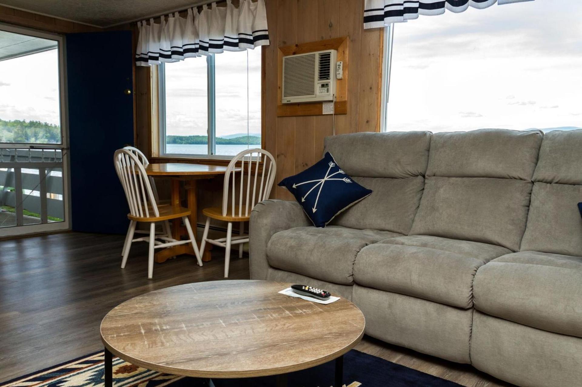 Belknap Point Inn photo 13