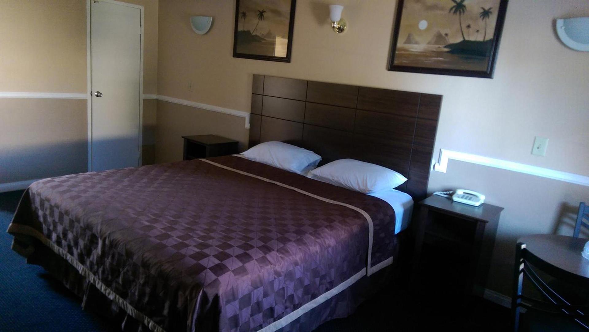 Whittier Travel Inn photo 56