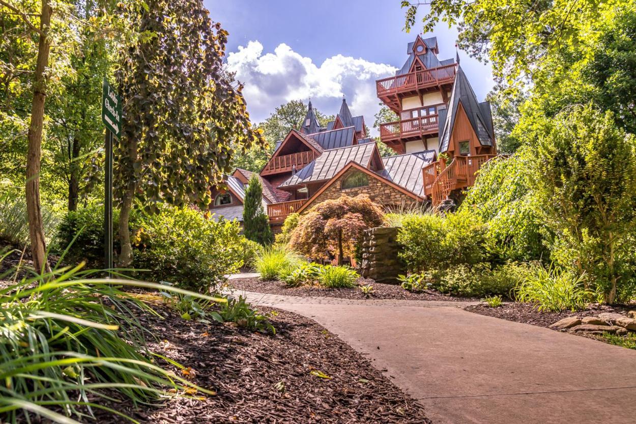 Landoll's Mohican Castle photo 88