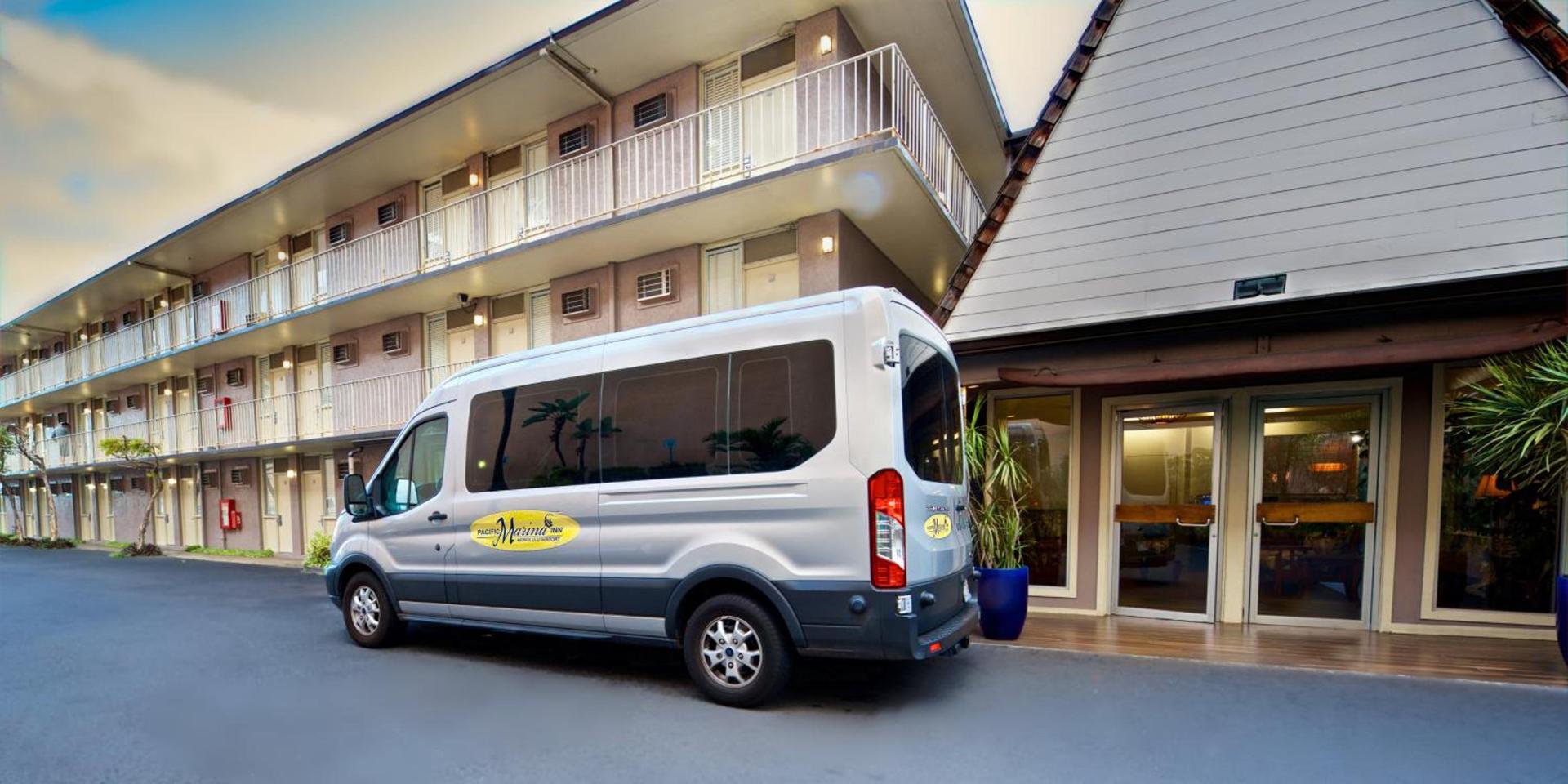 Pacific Marina Inn Airport photo 4