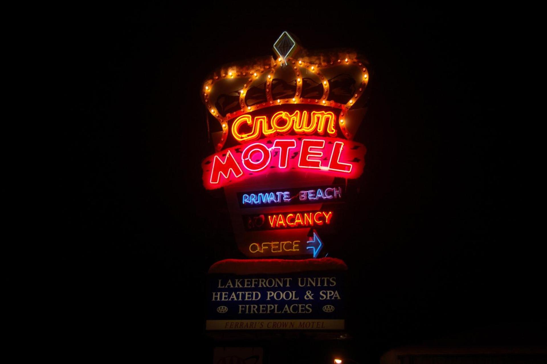 Crown Motel photo 13