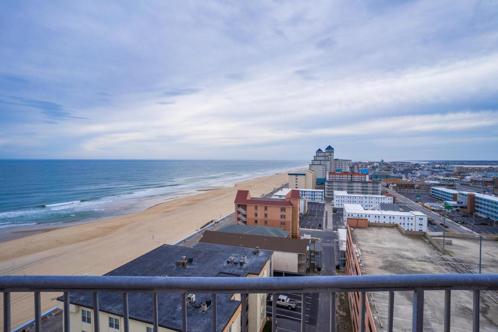 Grand Hotel Ocean City Oceanfront photo 18