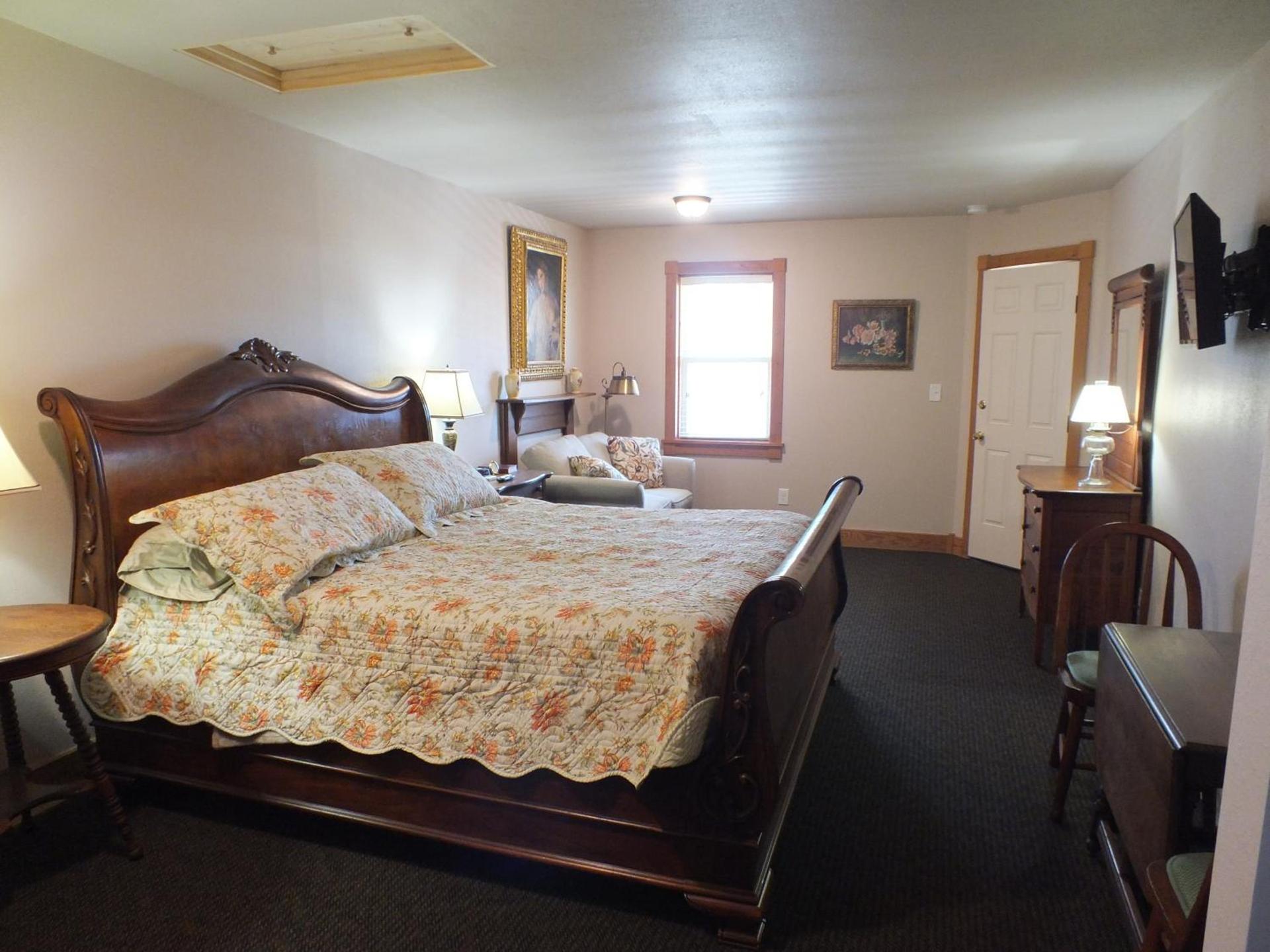 Scarborough Inn photo 11