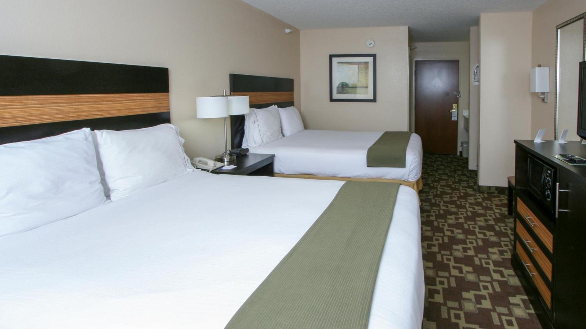Country Inn & Suites by Radisson, Shelby, NC photo 10