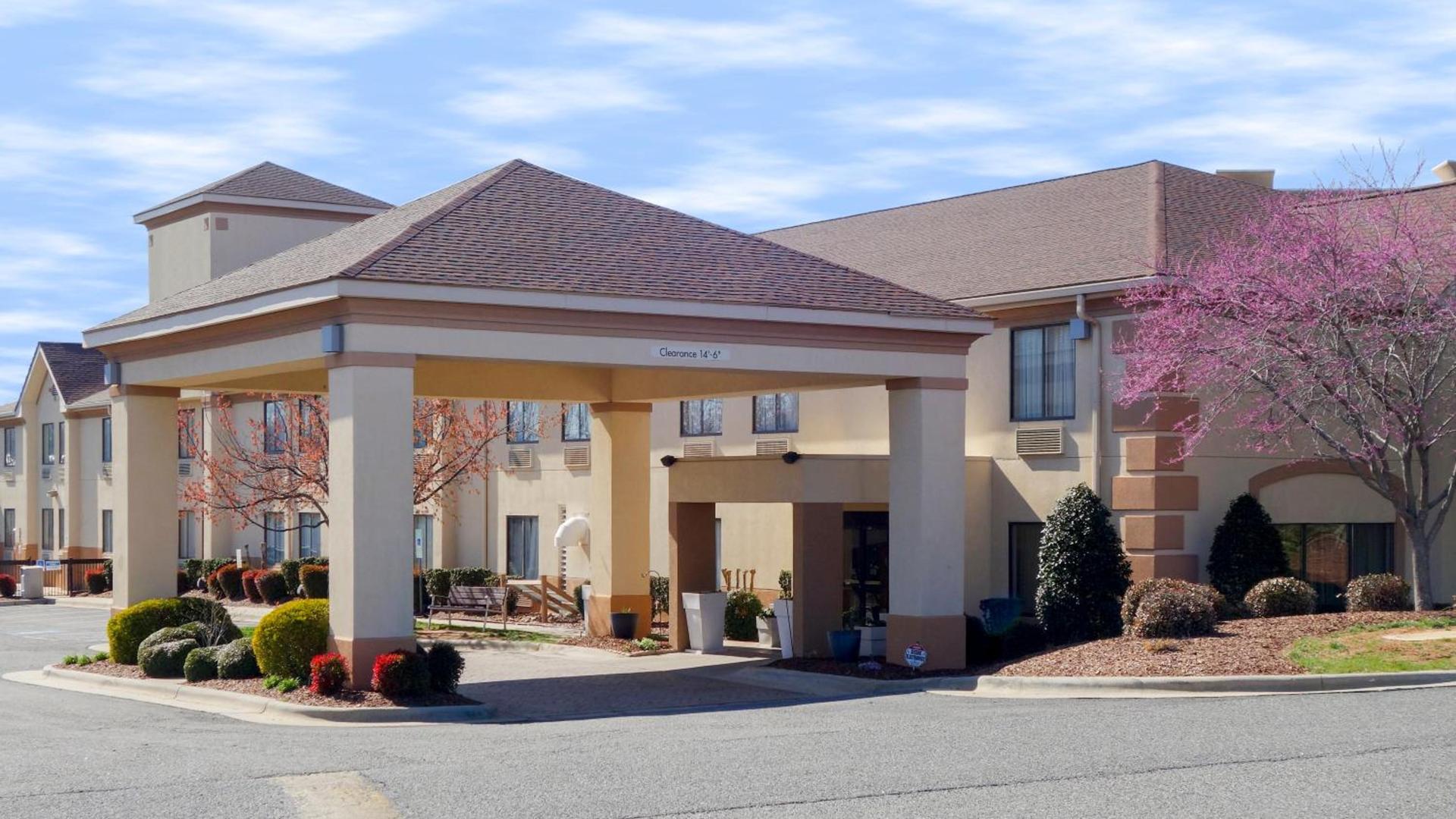 Country Inn & Suites by Radisson, Shelby, NC — hotel in Shelby