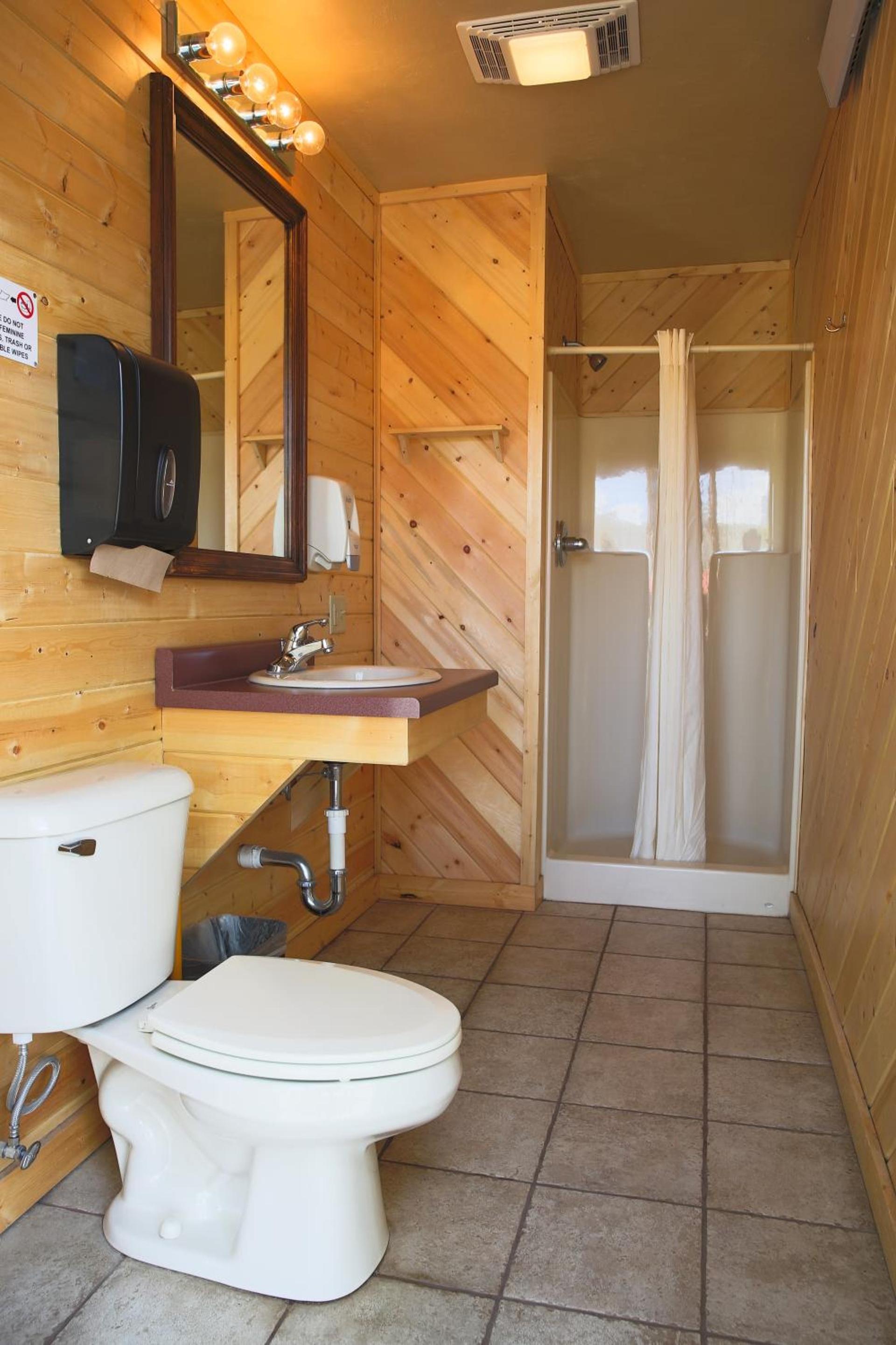 The Longhorn Ranch Resort Lodge & RV Park photo 33