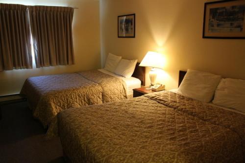 Glacier Hotel photo 6