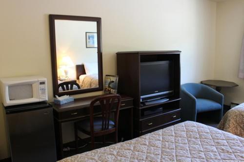 Glacier Hotel photo 13