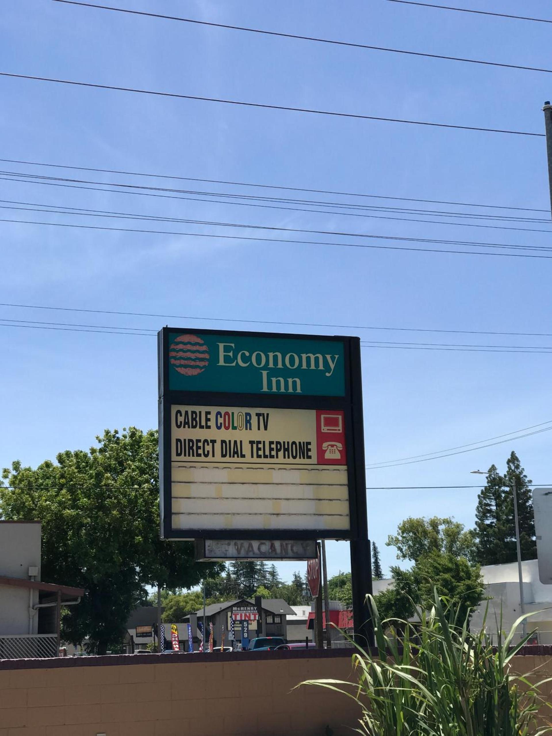 Economy Inn photo 6