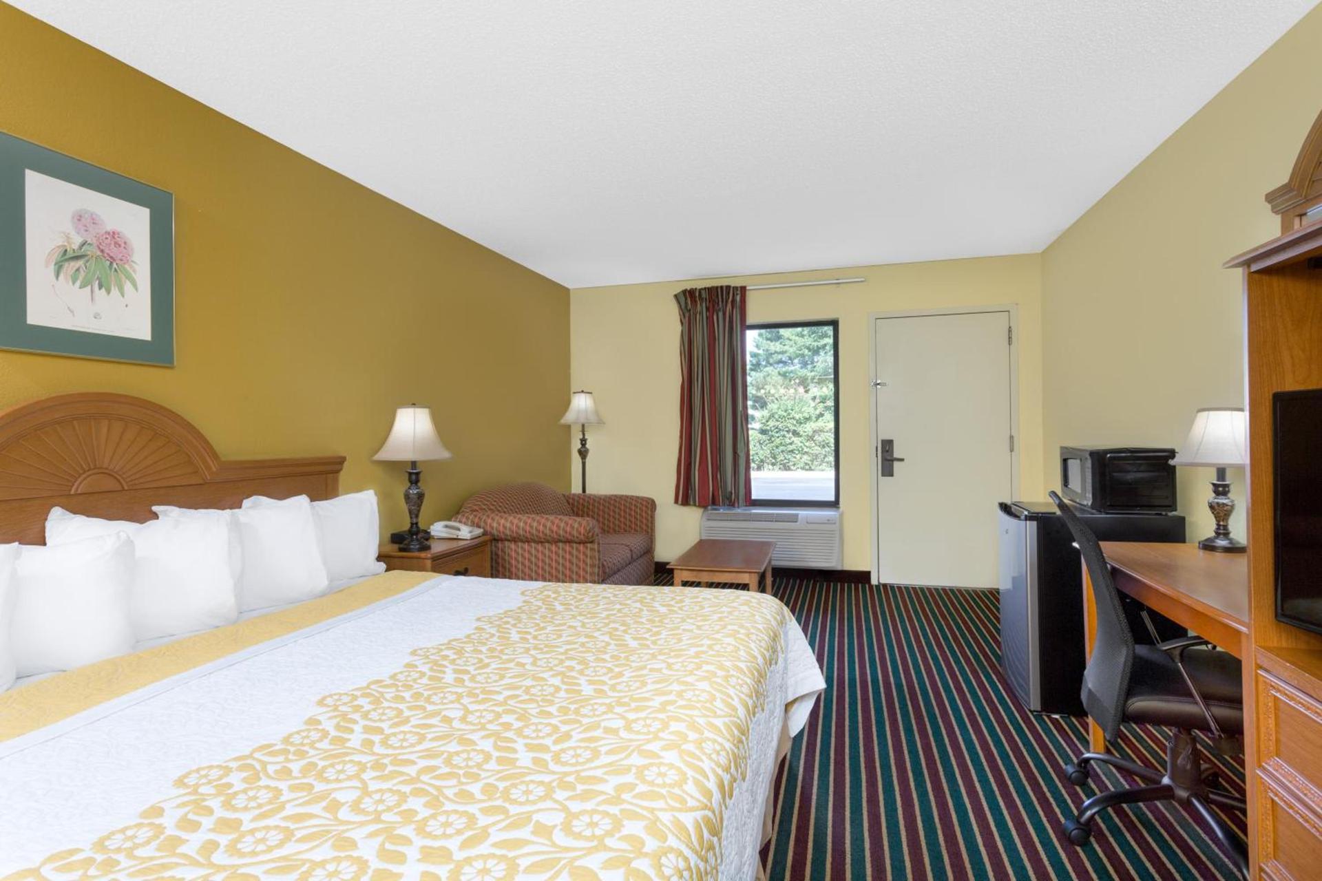 Days Inn by Wyndham Biscoe photo 9