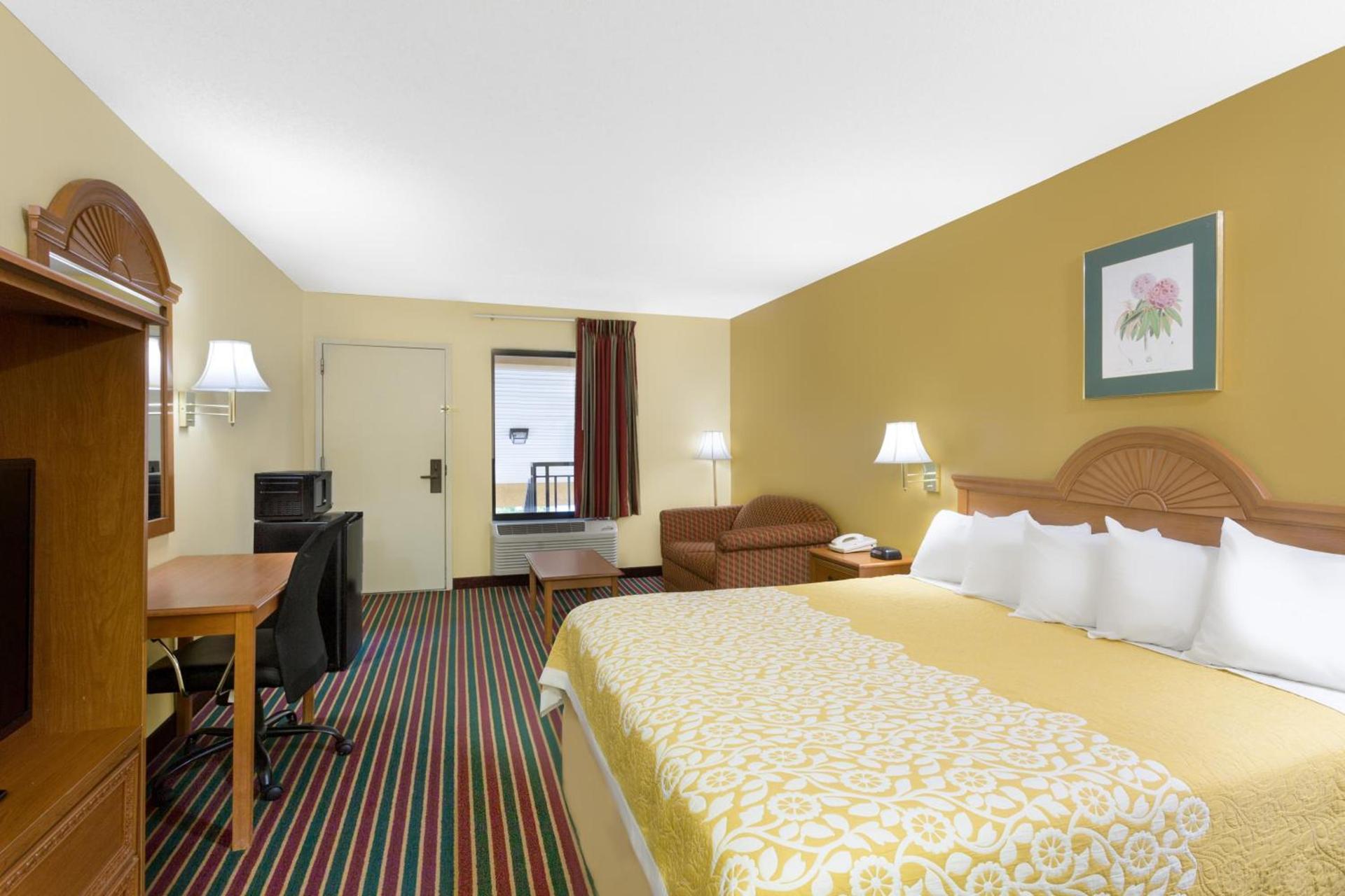 Days Inn by Wyndham Biscoe photo 6