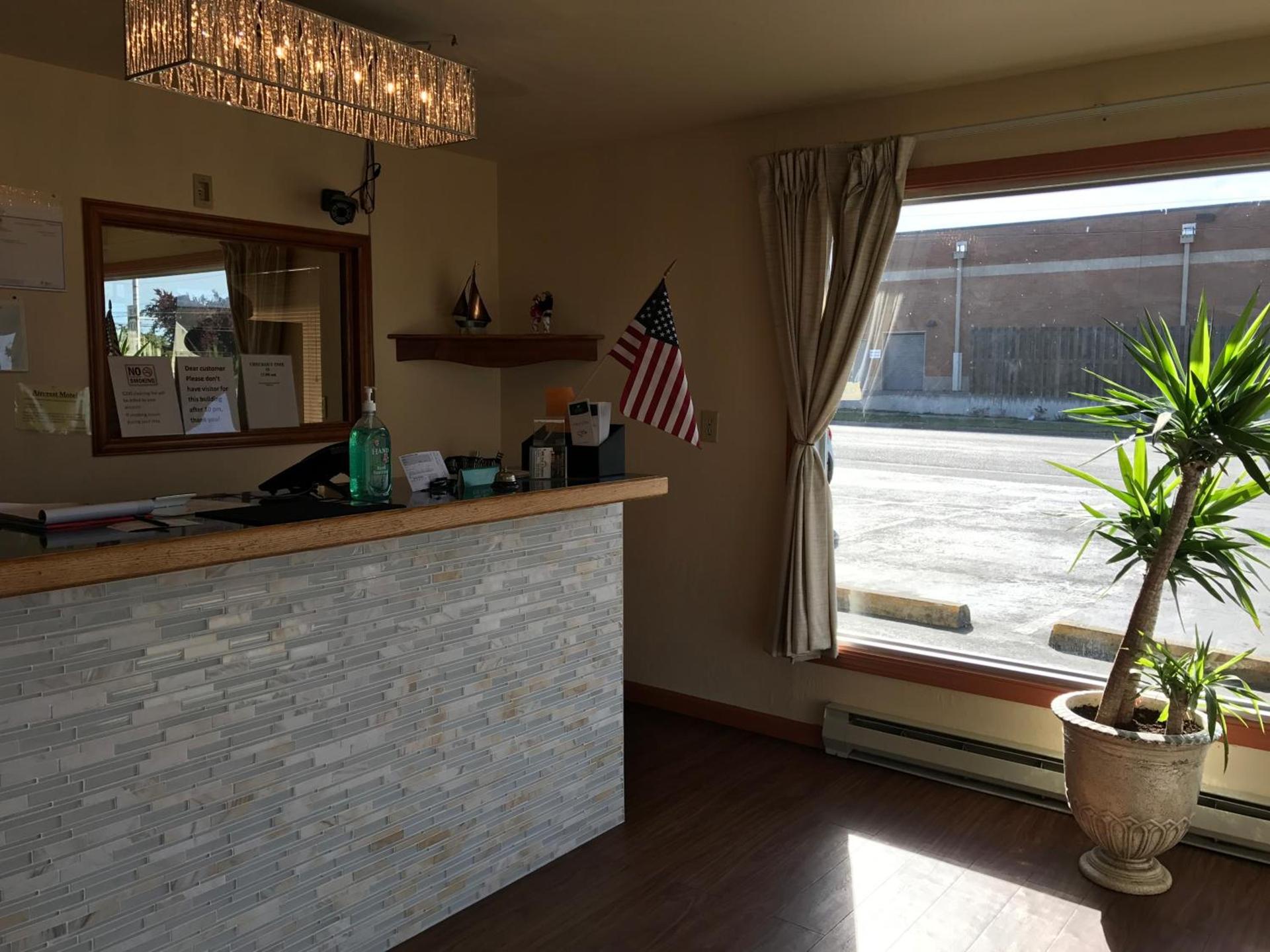 Aircrest Motel photo 2