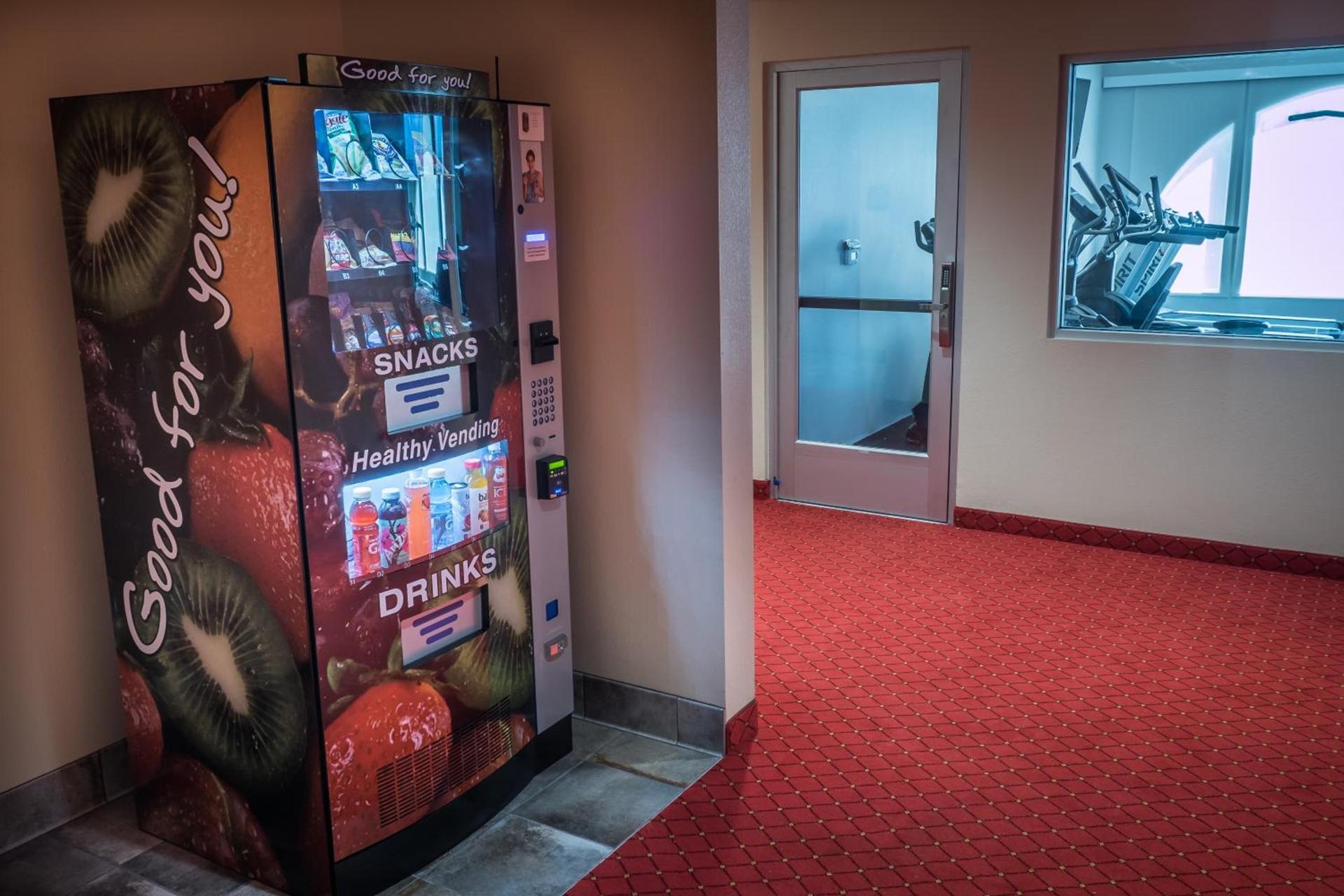 Skyline Hotel and Casino photo 14