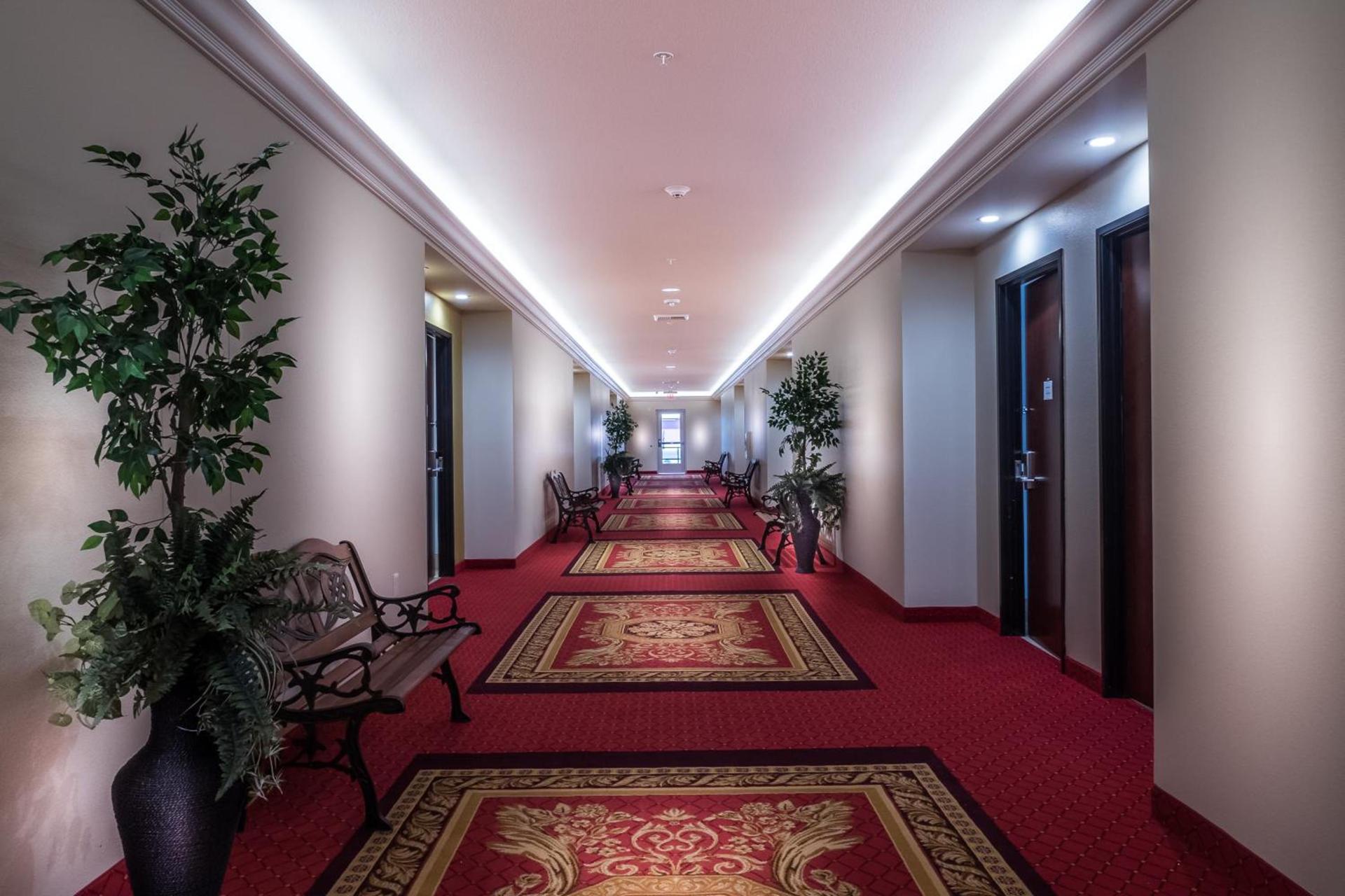 Skyline Hotel and Casino photo 5