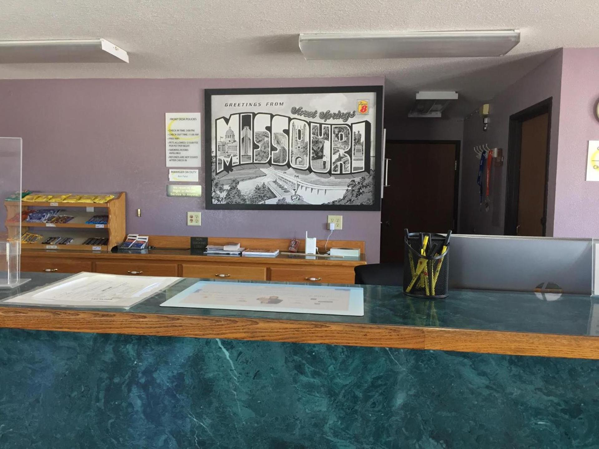 Super 8 by Wyndham Sweet Springs photo 21