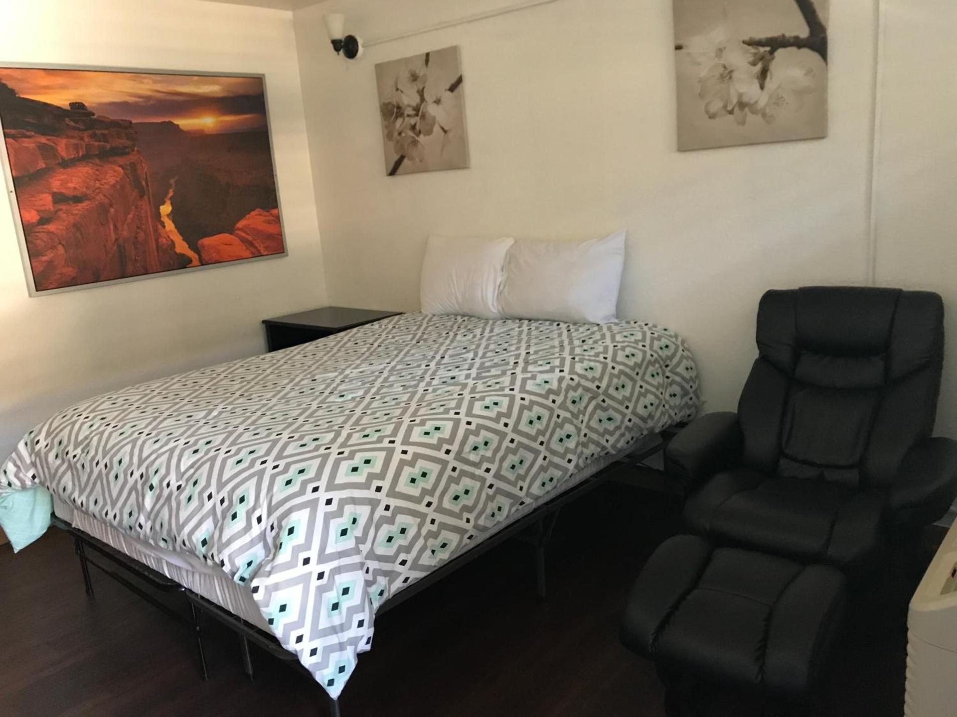Westwind Lodge photo 56
