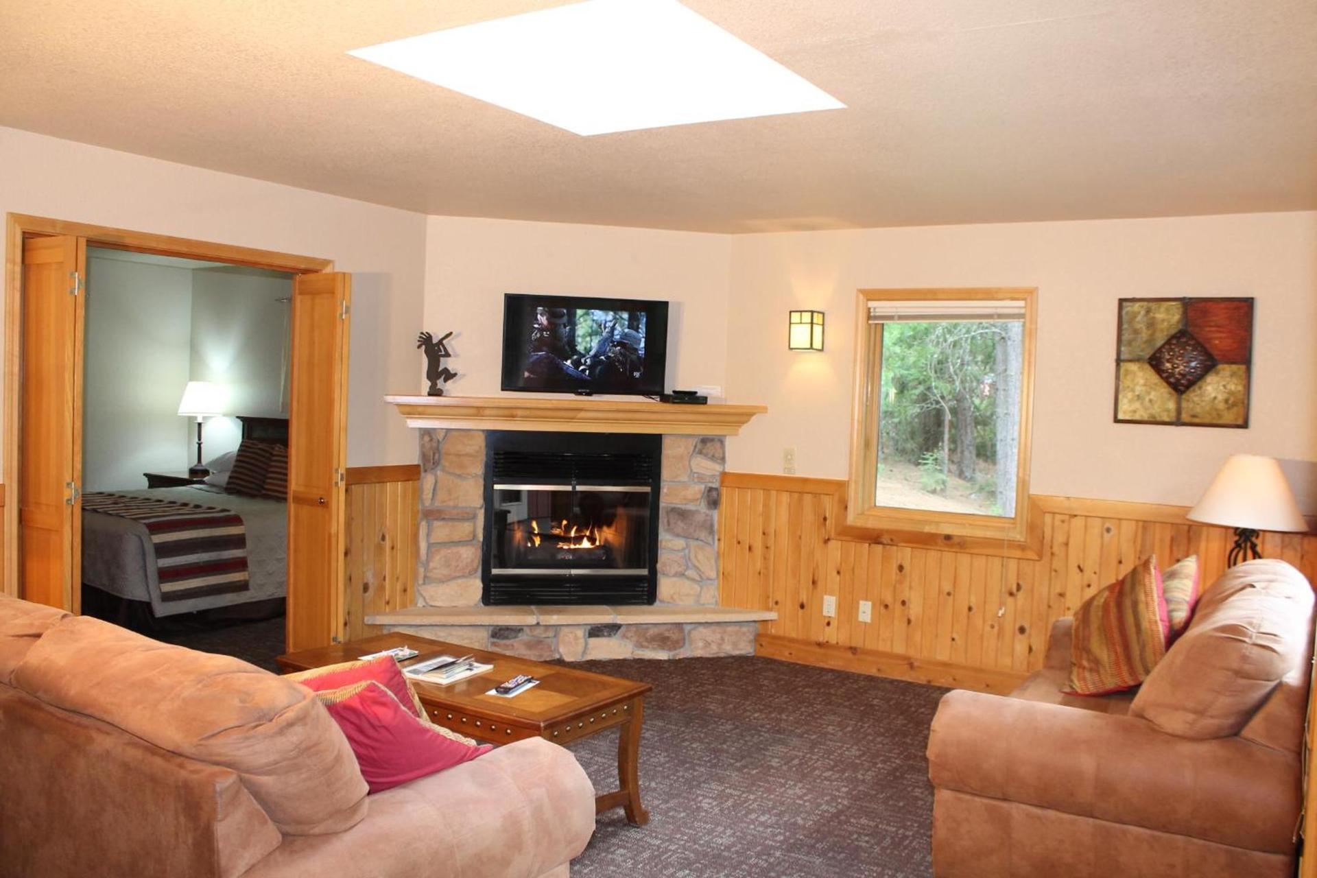 Mount Shasta Resort photo 14