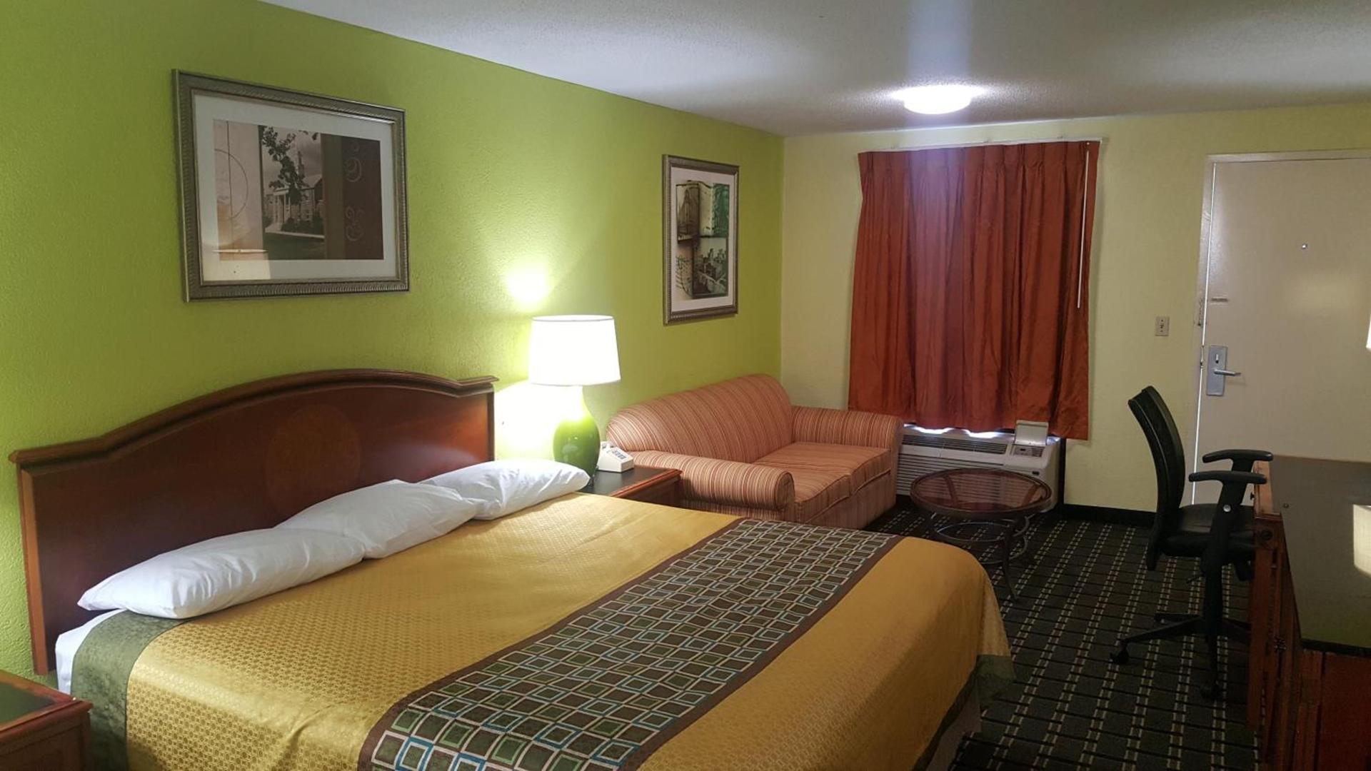 American Inn Columbia photo 5