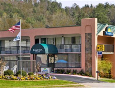 Days Inn by Wyndham Clayton photo 45