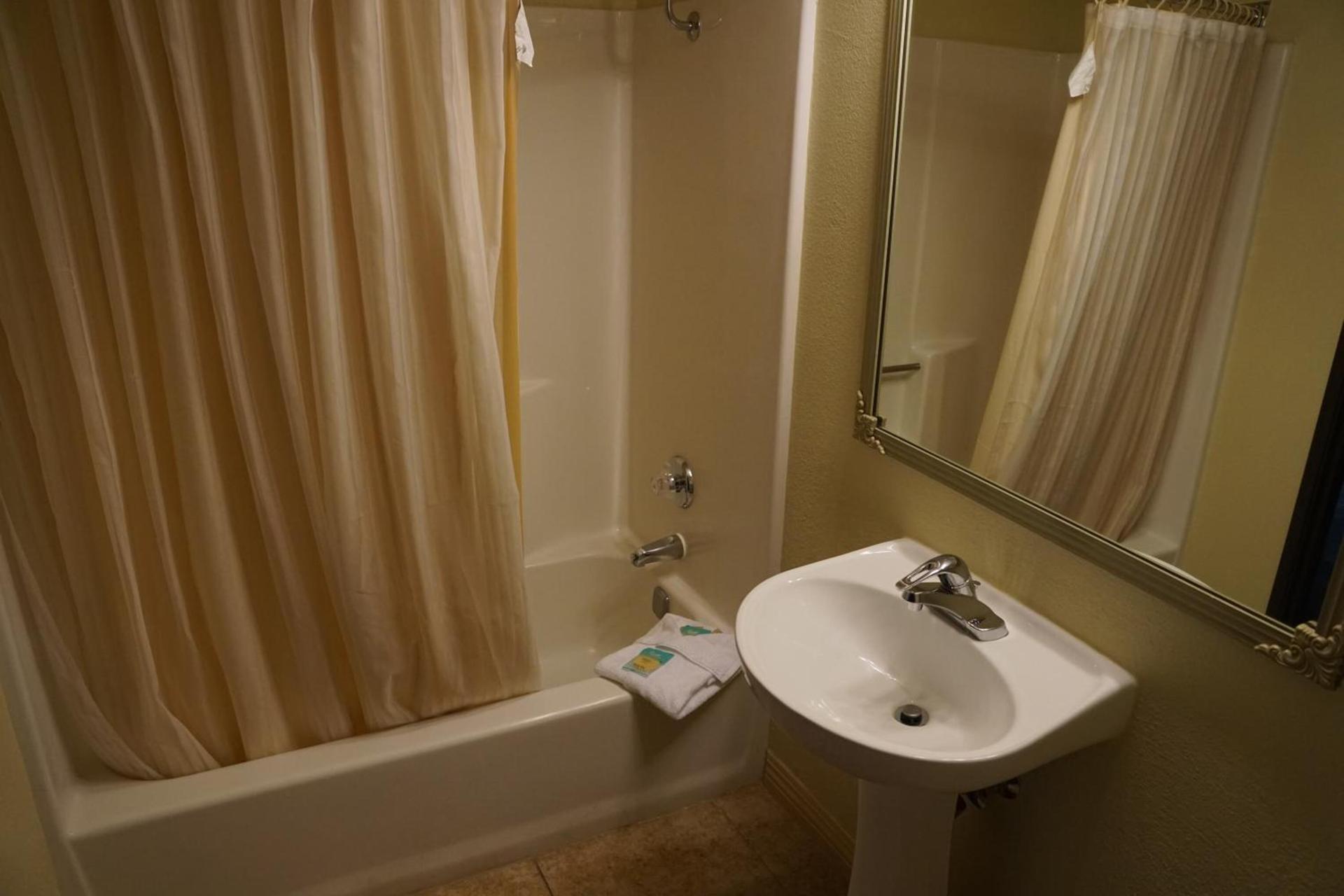 Railroad Pass Hotel and Casino Ramada by Wyndham photo 33