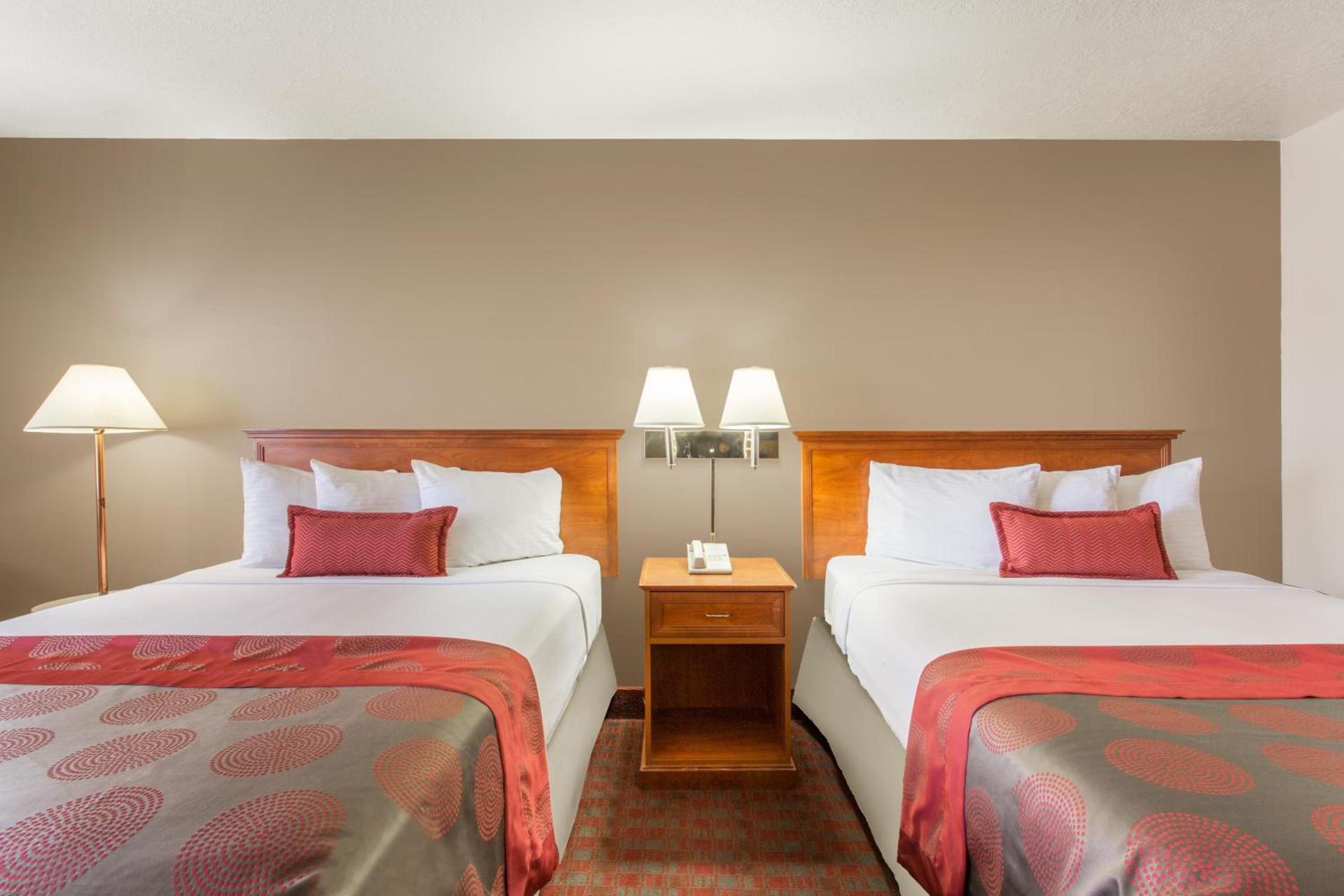 Ramada by Wyndham St George photo 17