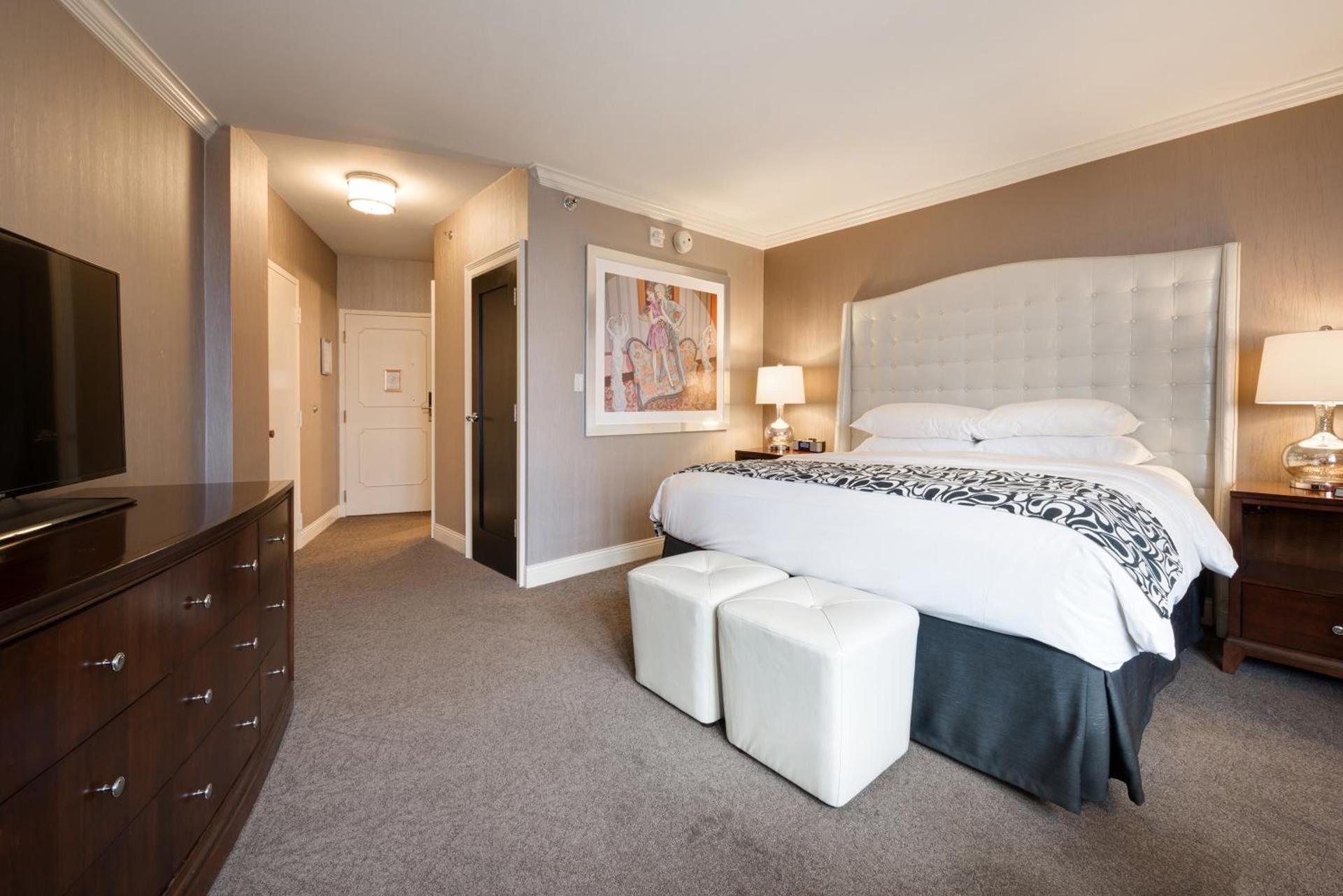 The Pfister Hotel photo 28