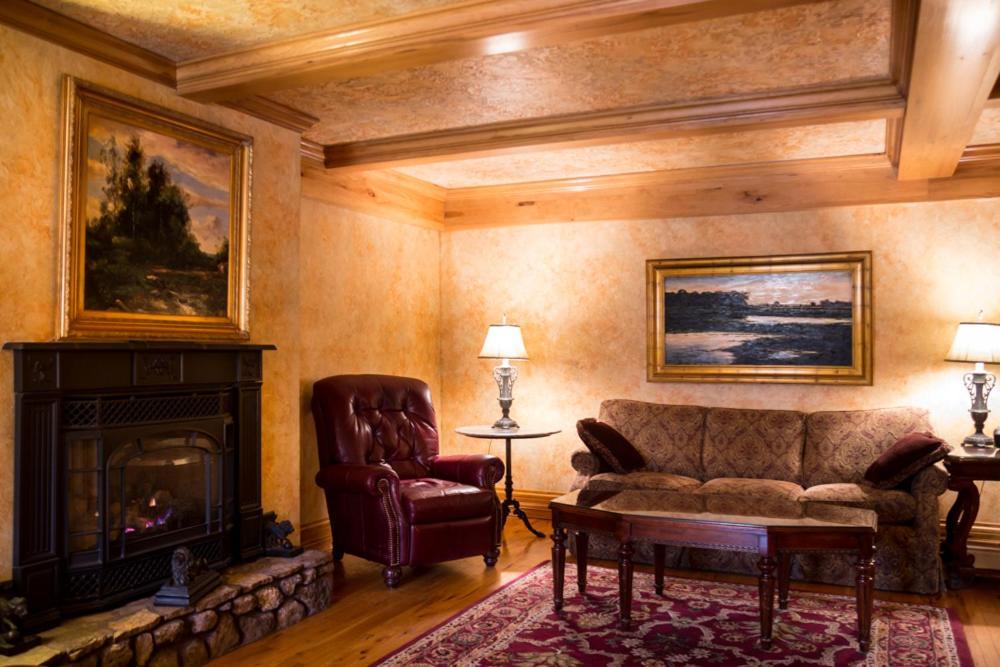 Landoll's Mohican Castle photo 35