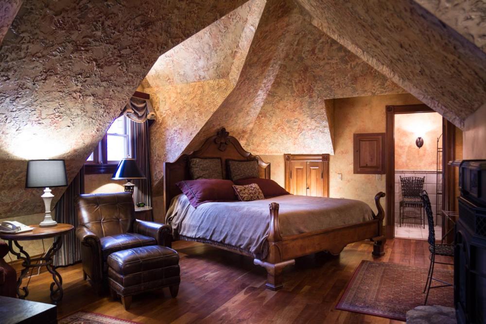 Landoll's Mohican Castle photo 29