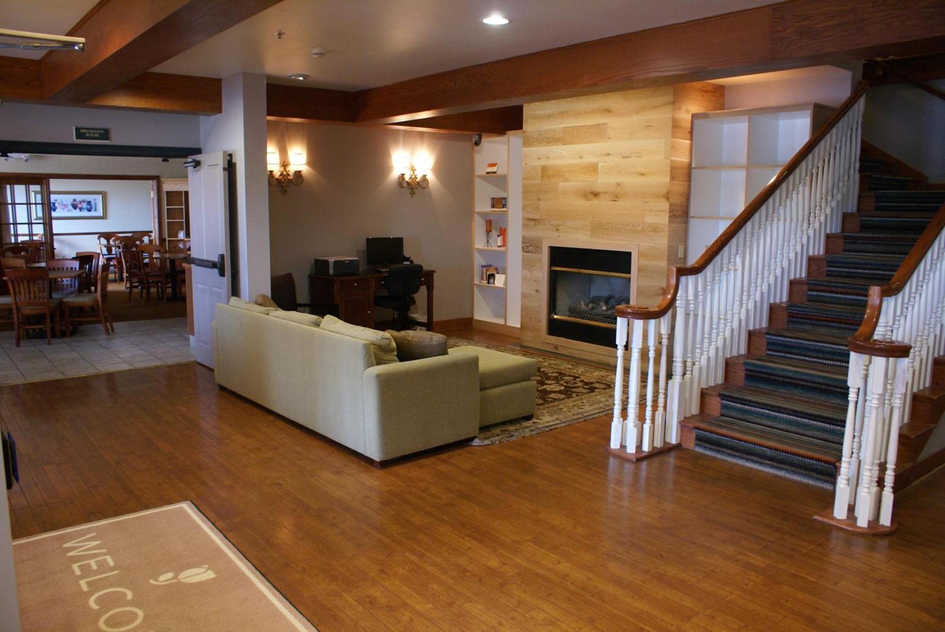 Country Inn & Suites by Radisson, Lansing, MI photo 62
