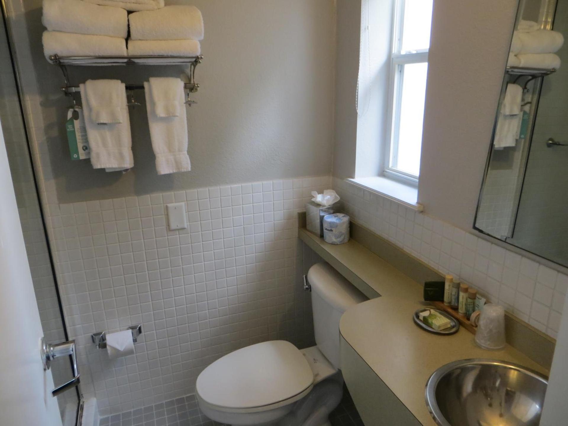 The EO Inn - Downtown Orlando photo 19