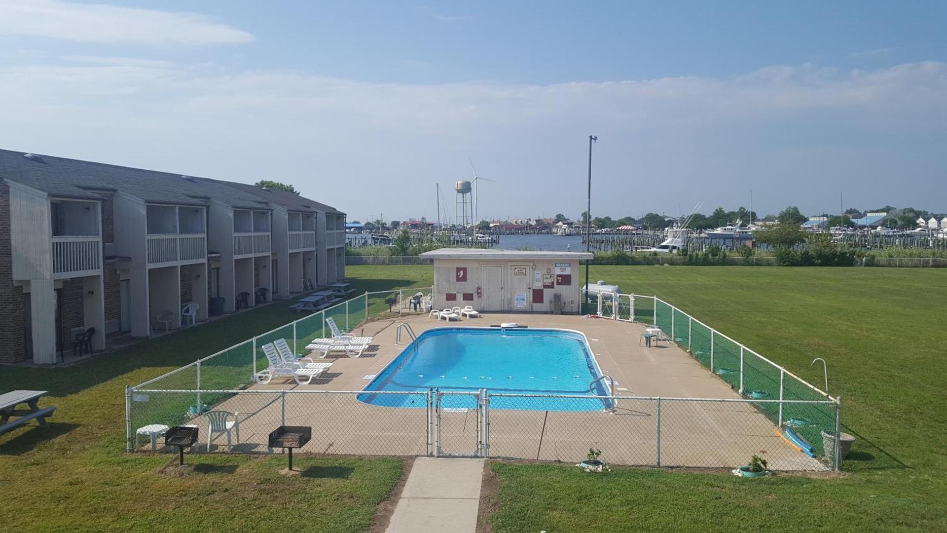 Rodeway Inn at Somers Cove Marina photo 53