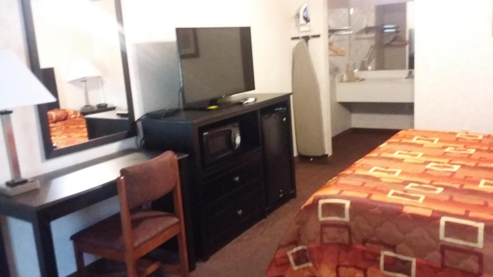 Deer Field Inn photo 26