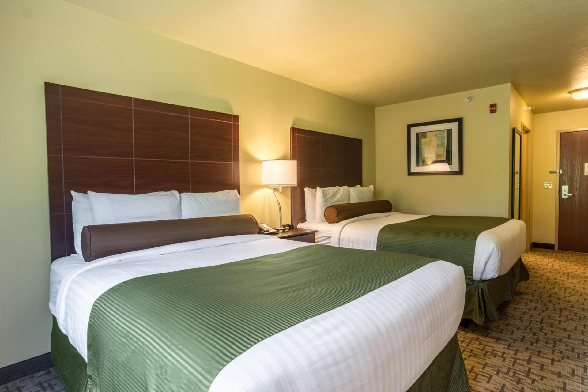 Cobblestone Hotel & Suites - Harborcreek photo 28