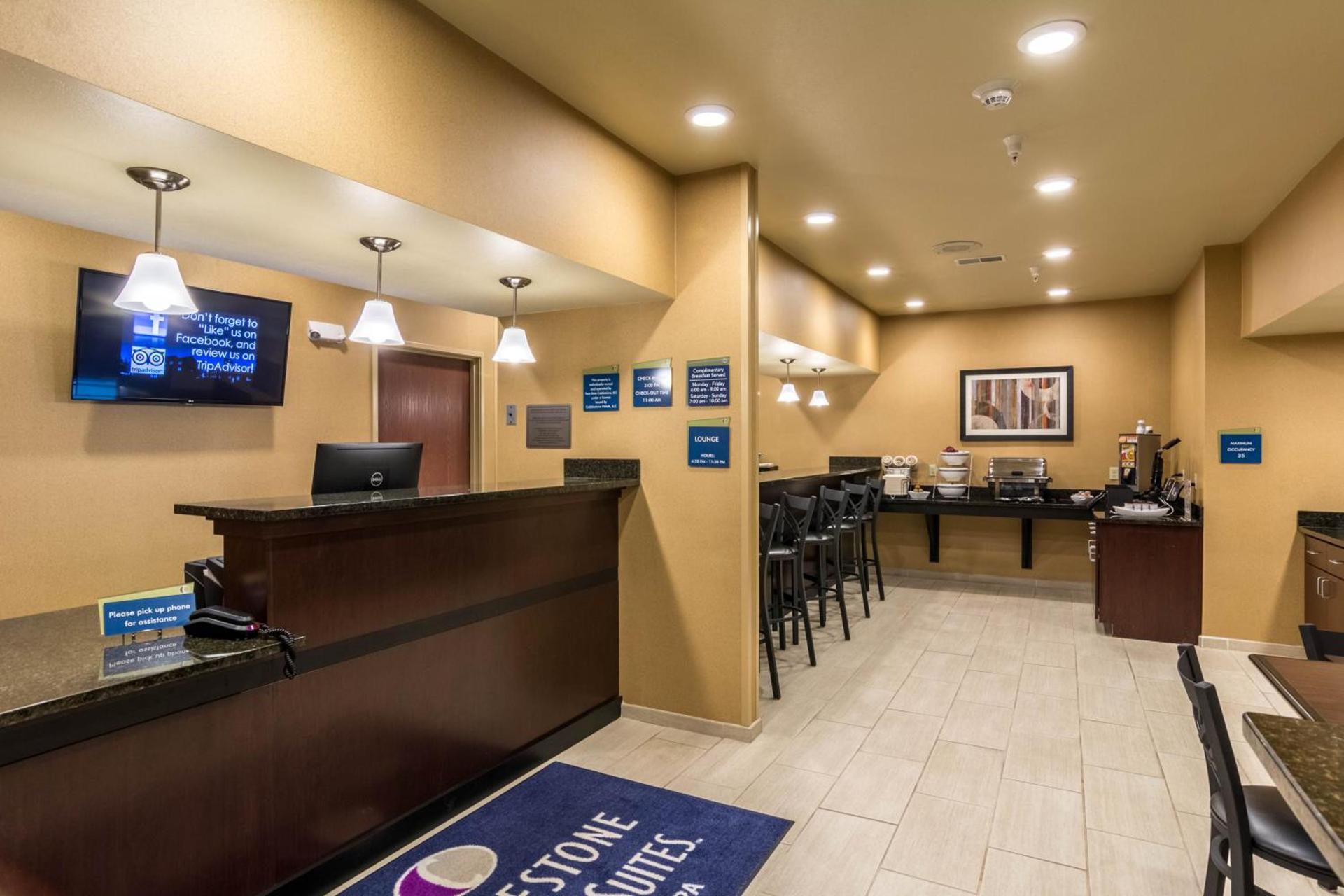 Cobblestone Hotel & Suites - Harborcreek photo 5