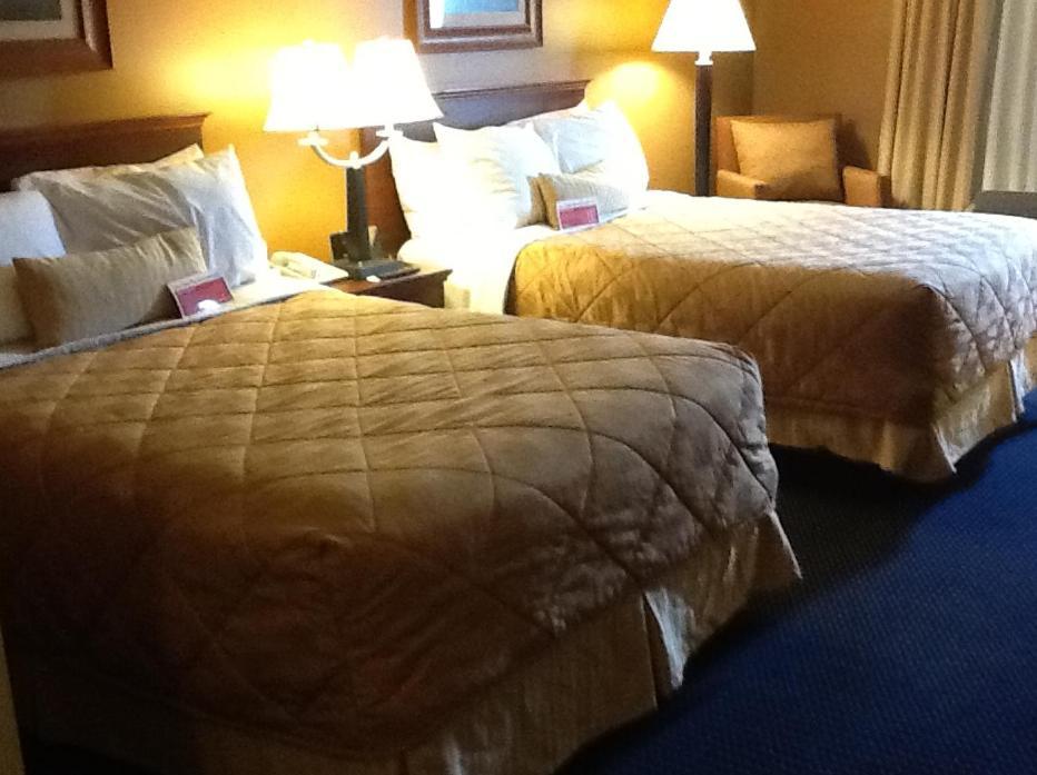 Ramada by Wyndham Catlettsburg Ashland photo 7