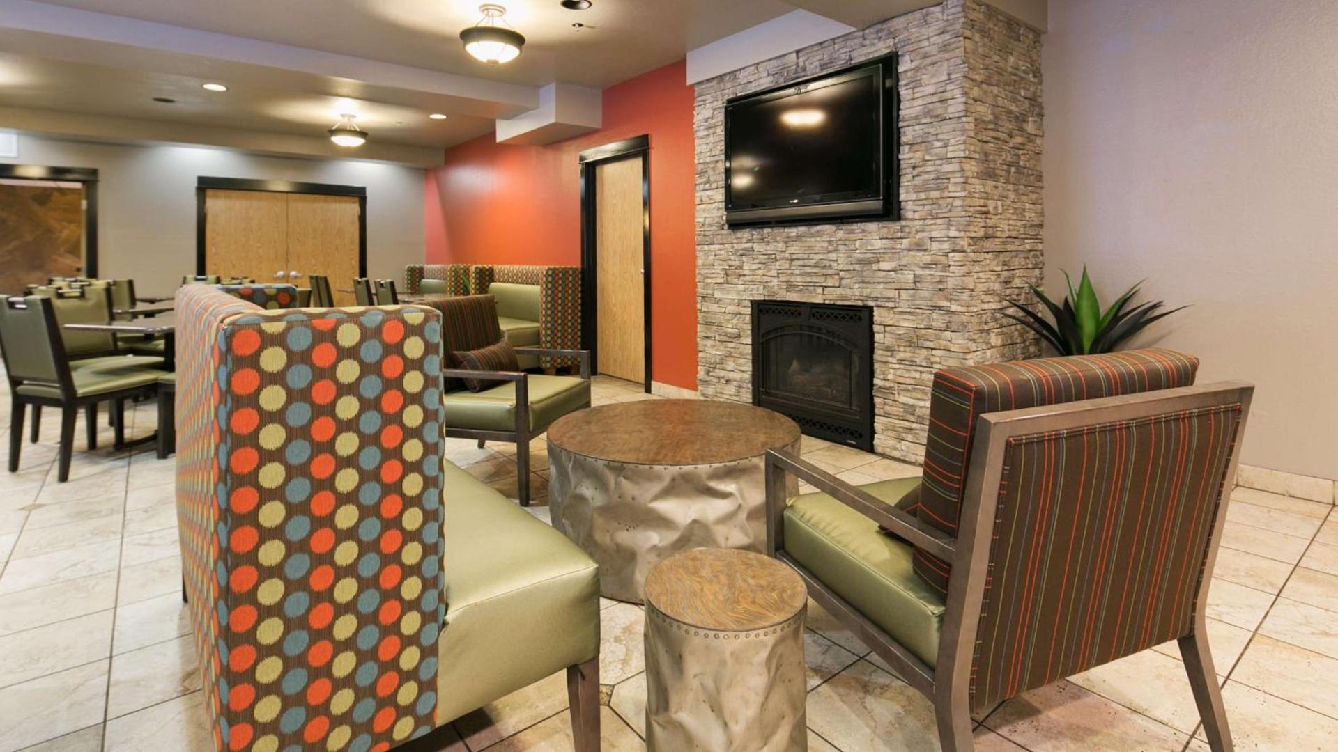 Best Western Plus Yakima Hotel photo 65