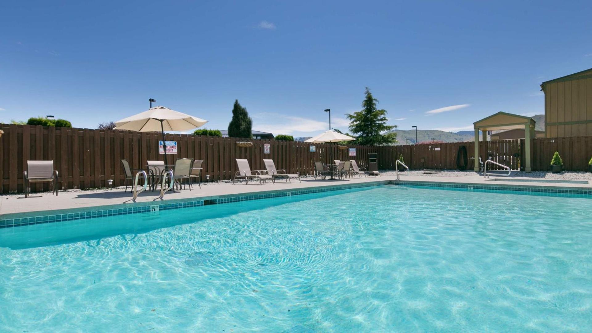 Best Western Chieftain Inn photo 17