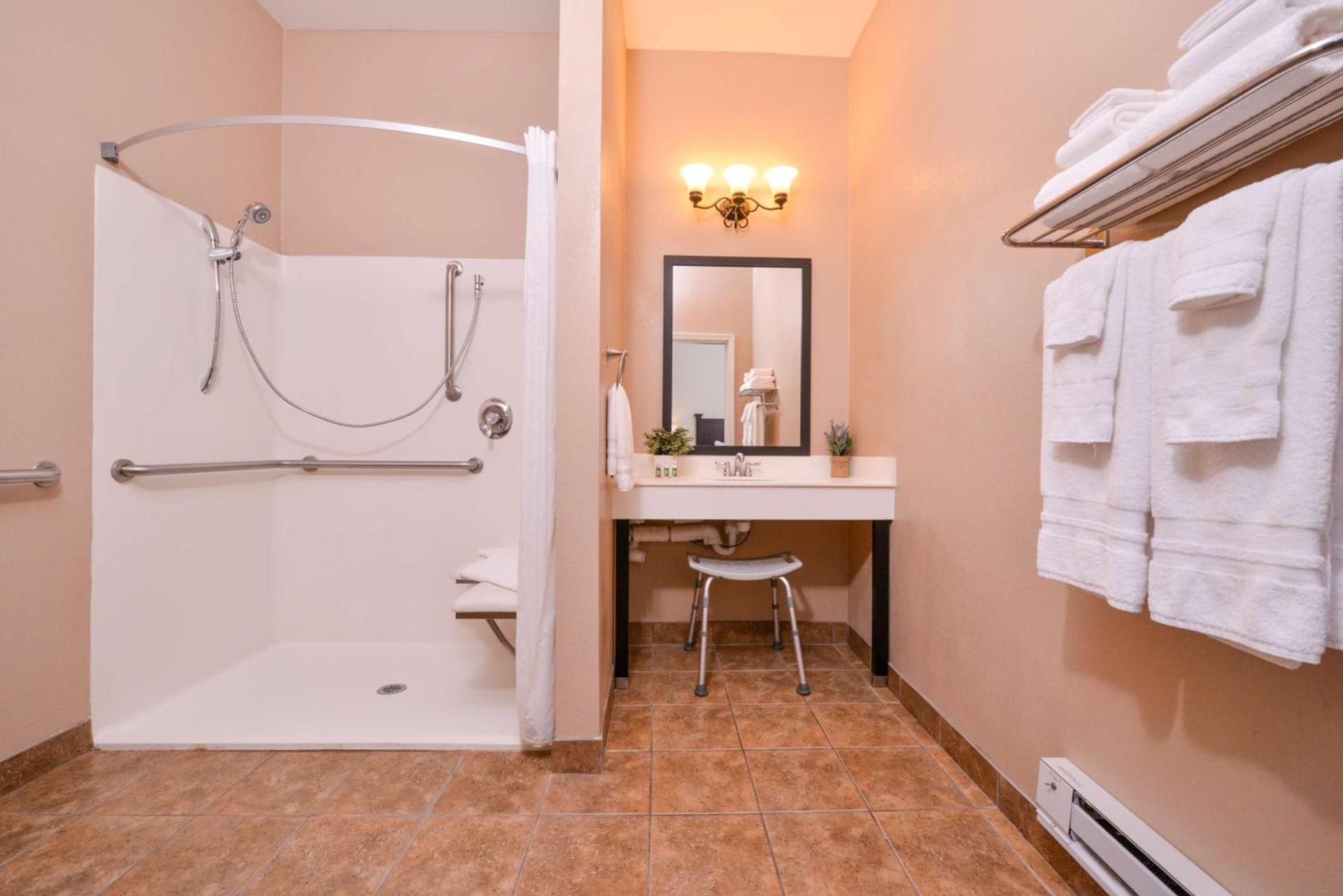 Best Western Plus Frontier Inn photo 16