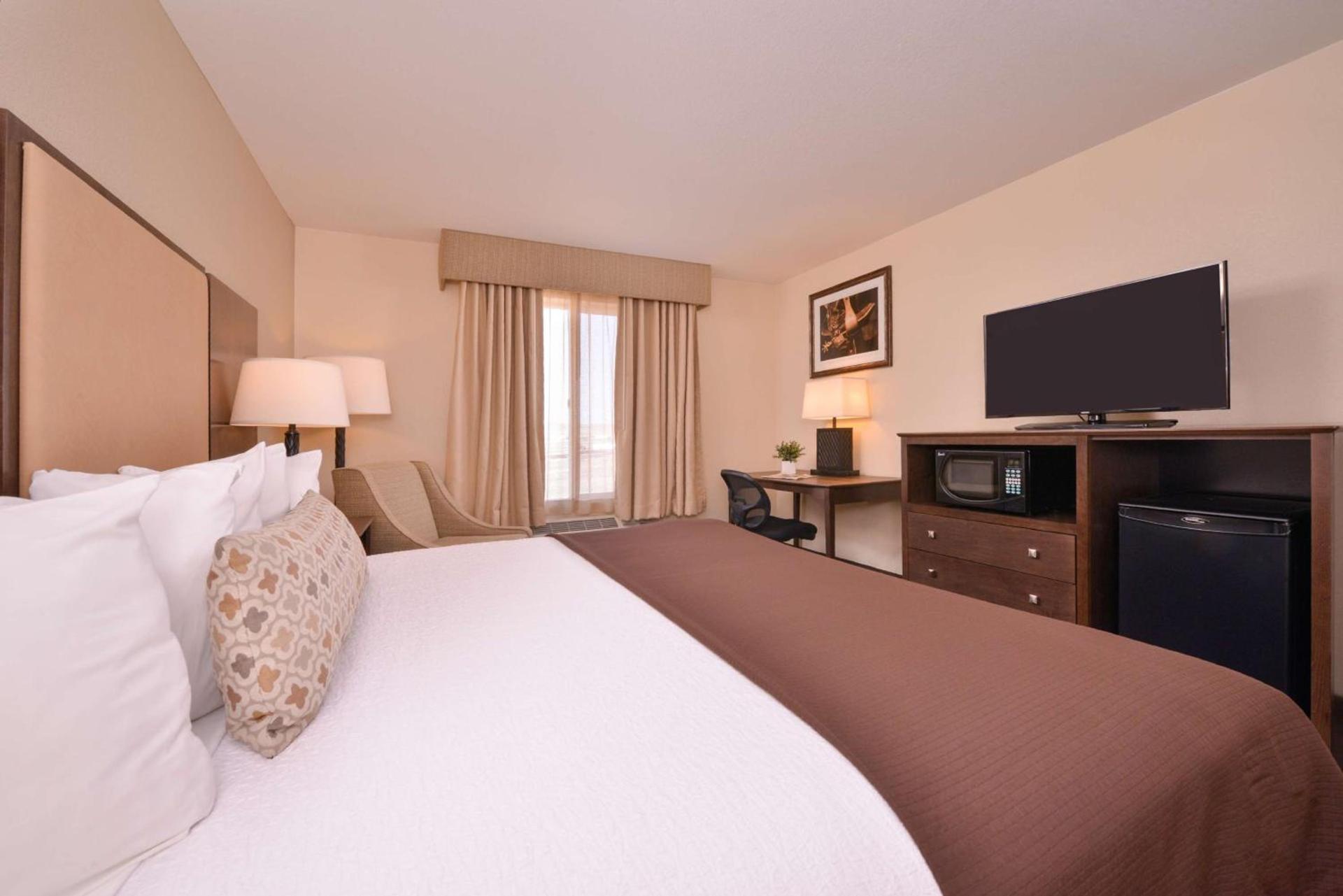 Best Western Plus Frontier Inn photo 13