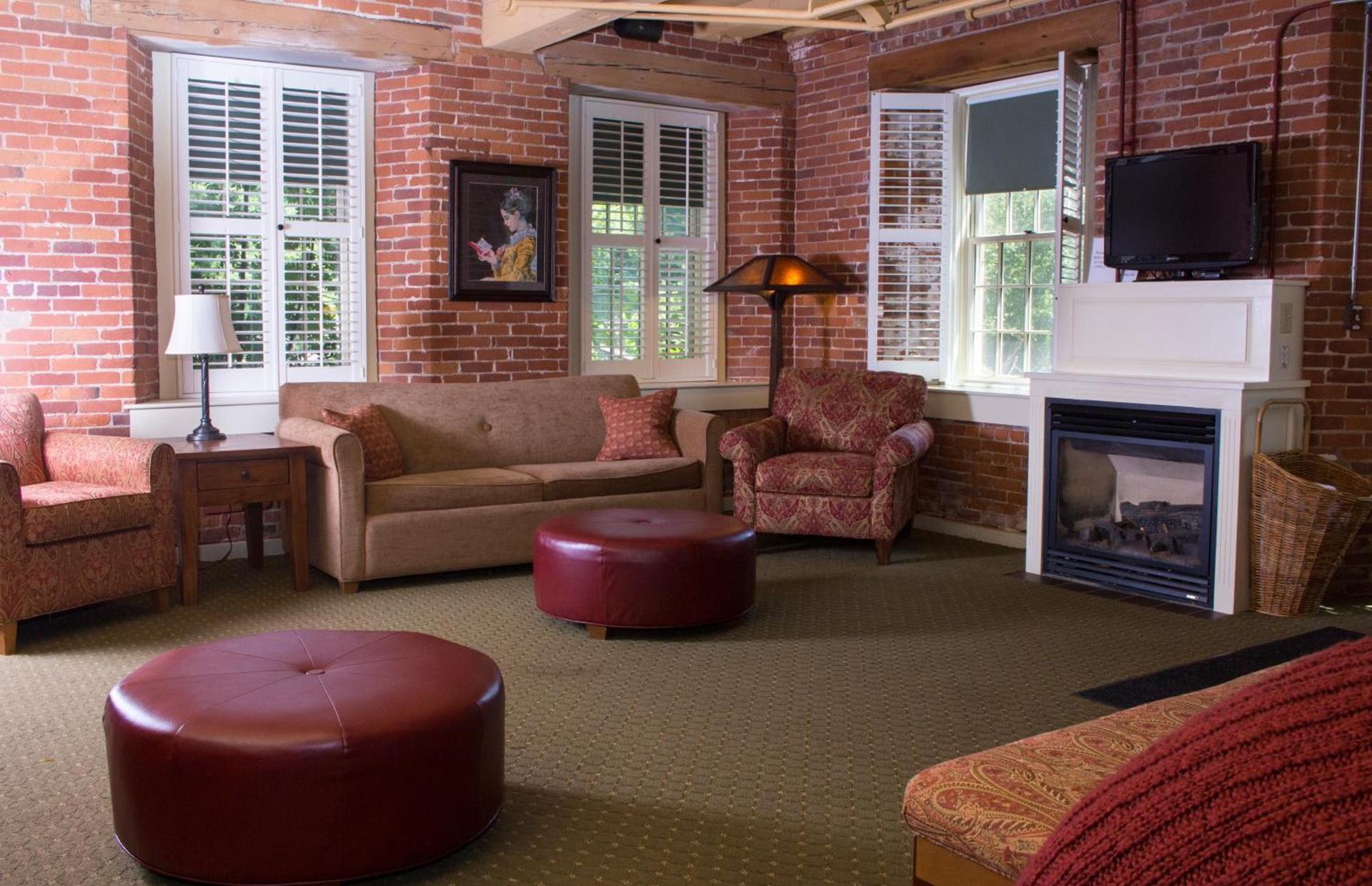 The Common Man Inn & Restaurant photo 18