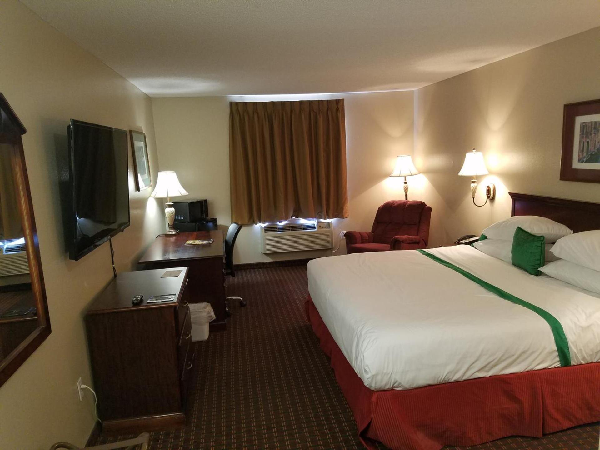 Rest Inn Fort Smith photo 2