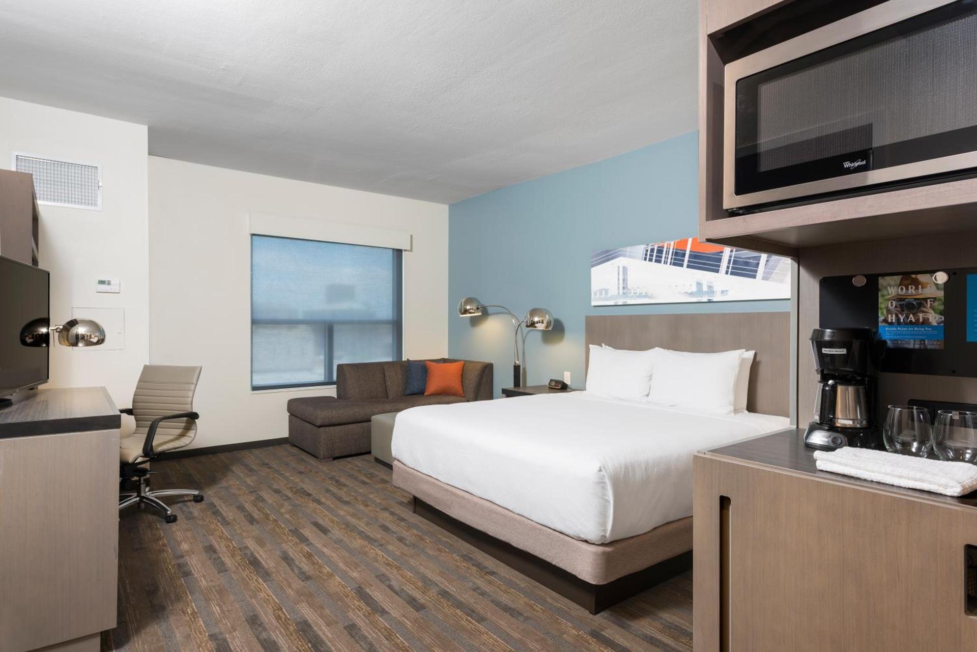 Hyatt House Austin/Downtown photo 7