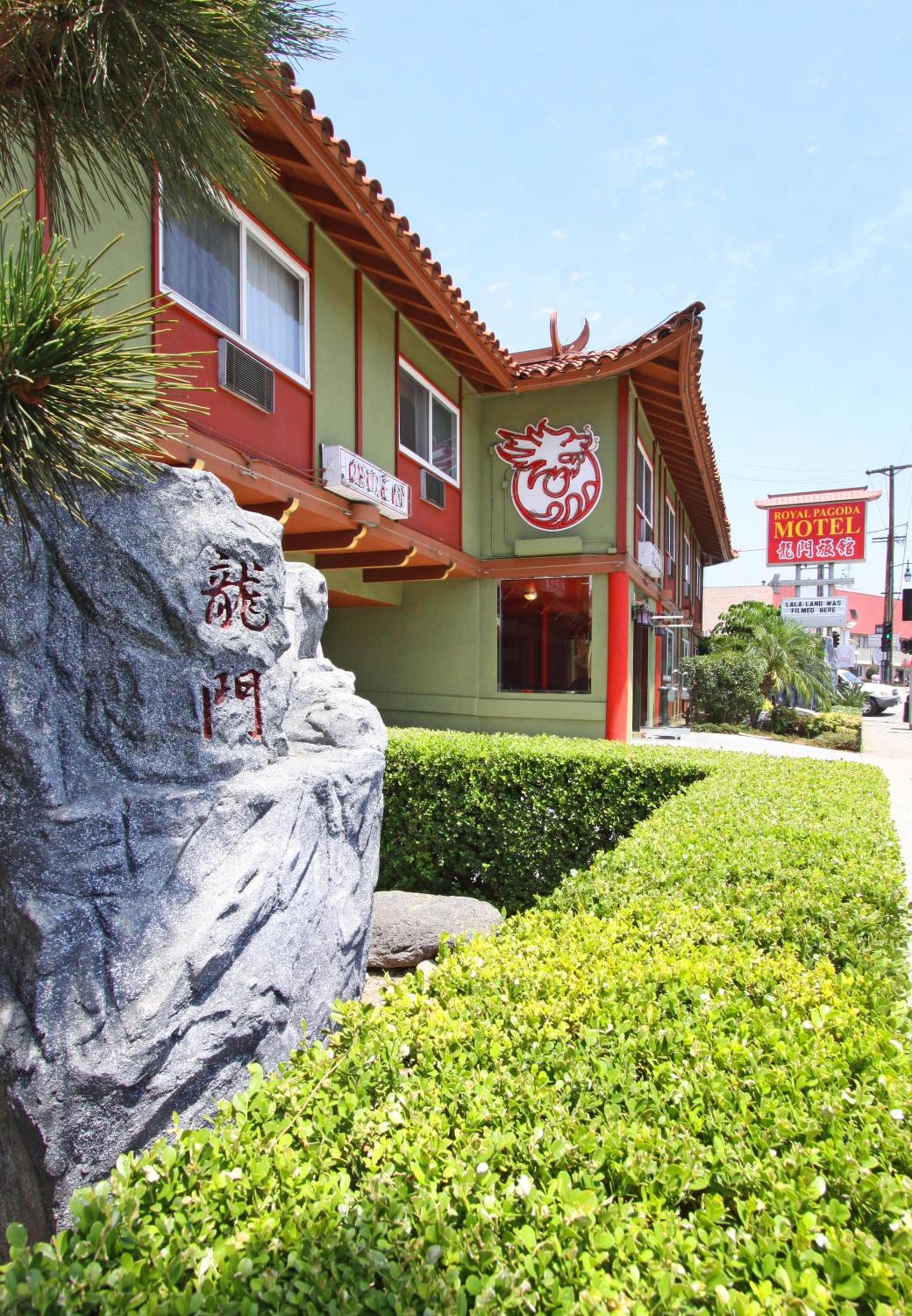 Royal Pagoda Motel Dodger Stadium photo 7