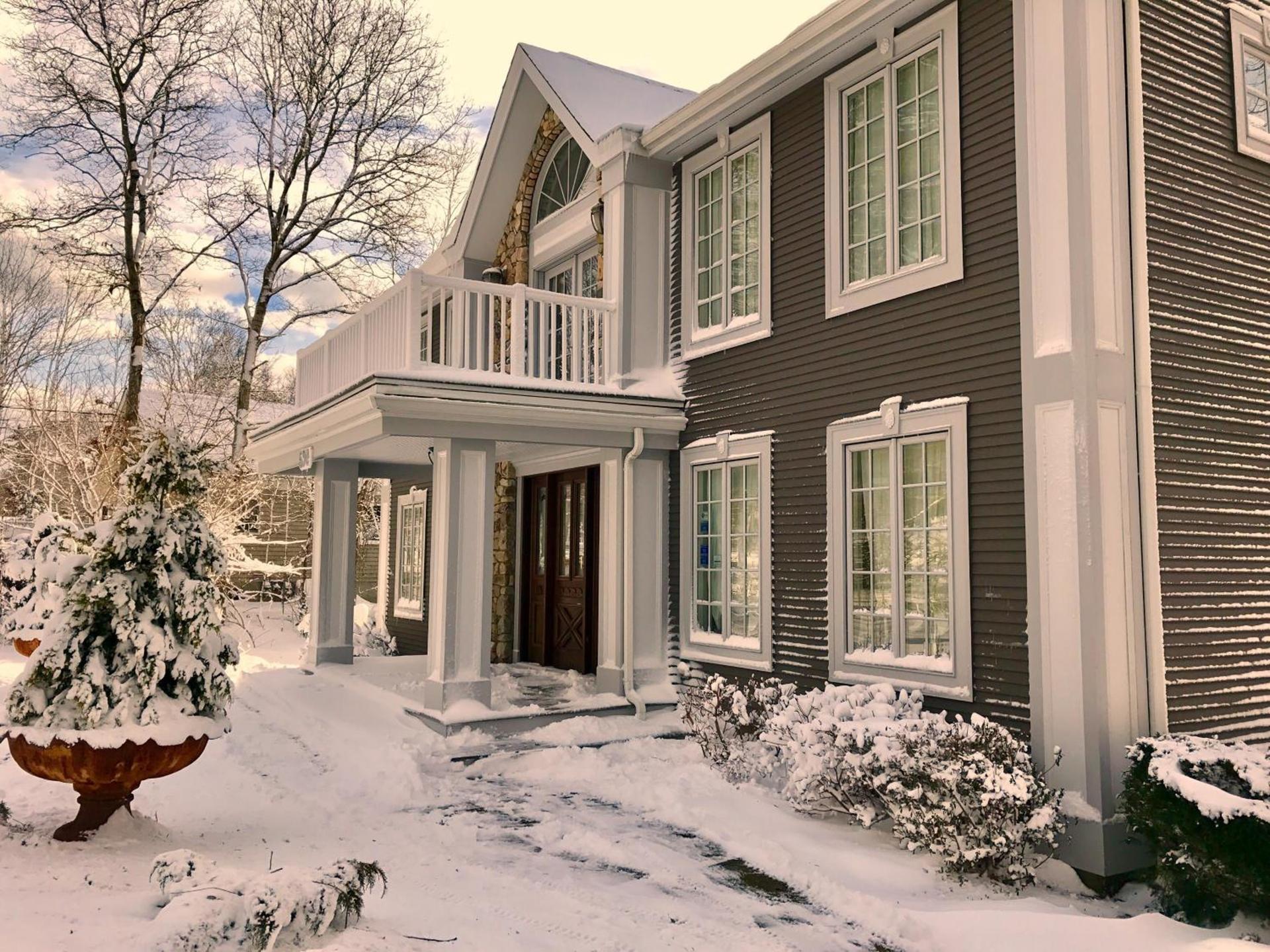 Frederick William House photo 56