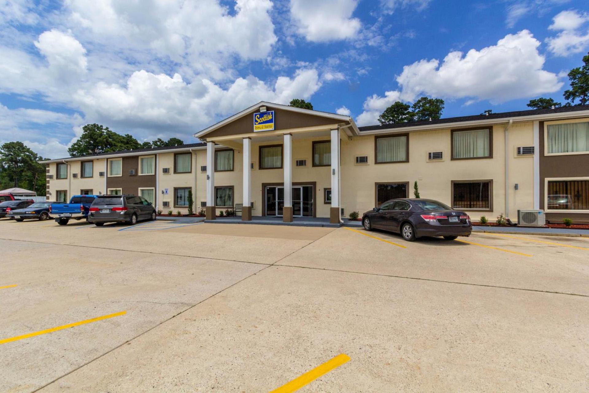 Scottish Inn and Suites Tomball photo 15