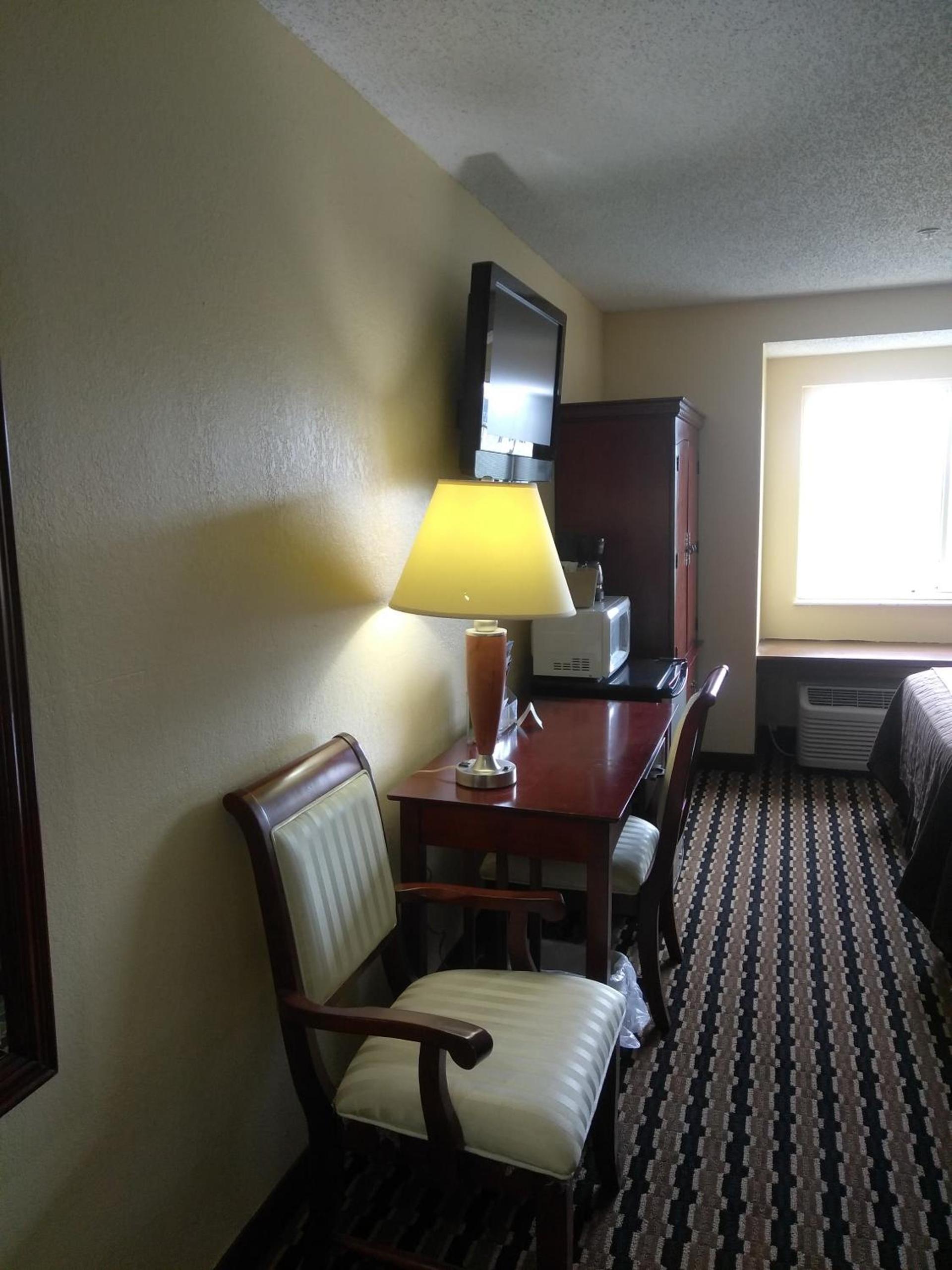 Expo Inn photo 15